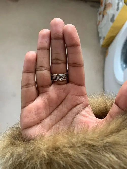 Jewelry Resizeable Irregular Twist Oval Ring Size ONE SIZE - 4 Thumbnail