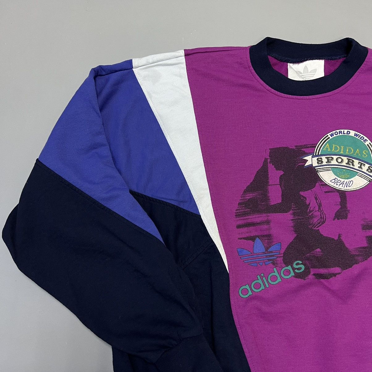 Vintage Adidas Vintage World Wide Brand Very Rare Sweatshirt Size US L / EU 52-54 / 3 - 3 Thumbnail