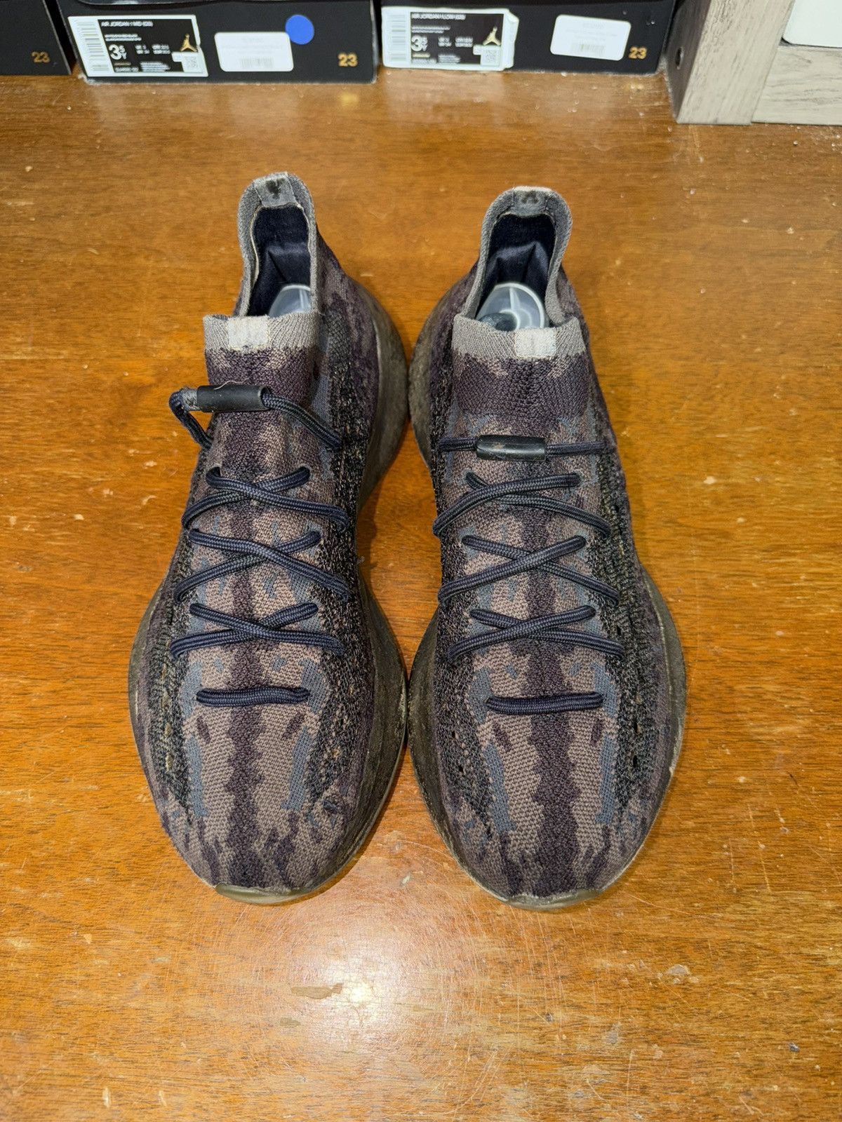 Adidas Yeezy Boost 380 Onyx Non-Reflective size 10 Size US 10 / EU 43 - 5 Thumbnail
