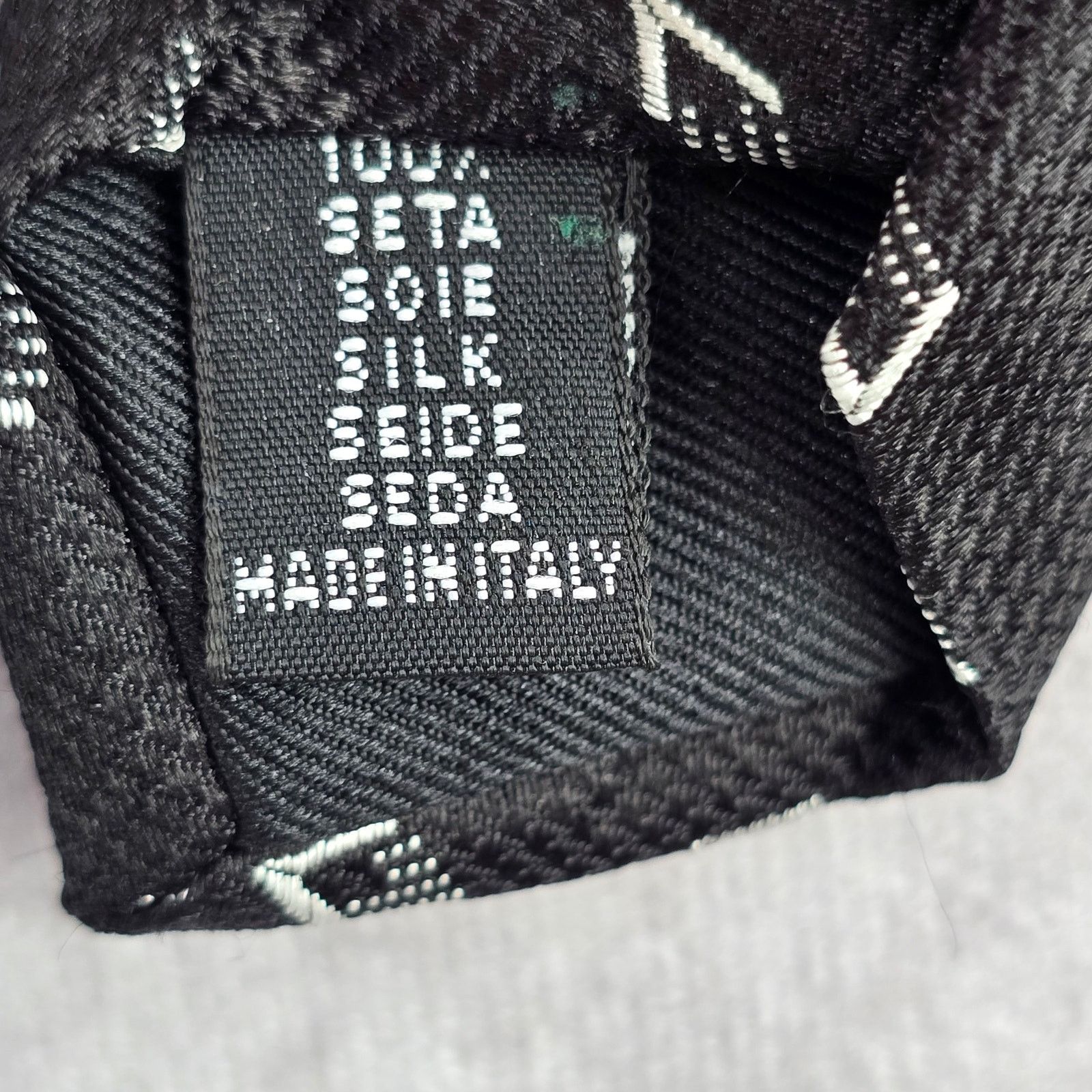 Pal Zileri Pal Zileri Black White Diamond Silk Italy Neck Tie Men's Size 30 - 5 Thumbnail