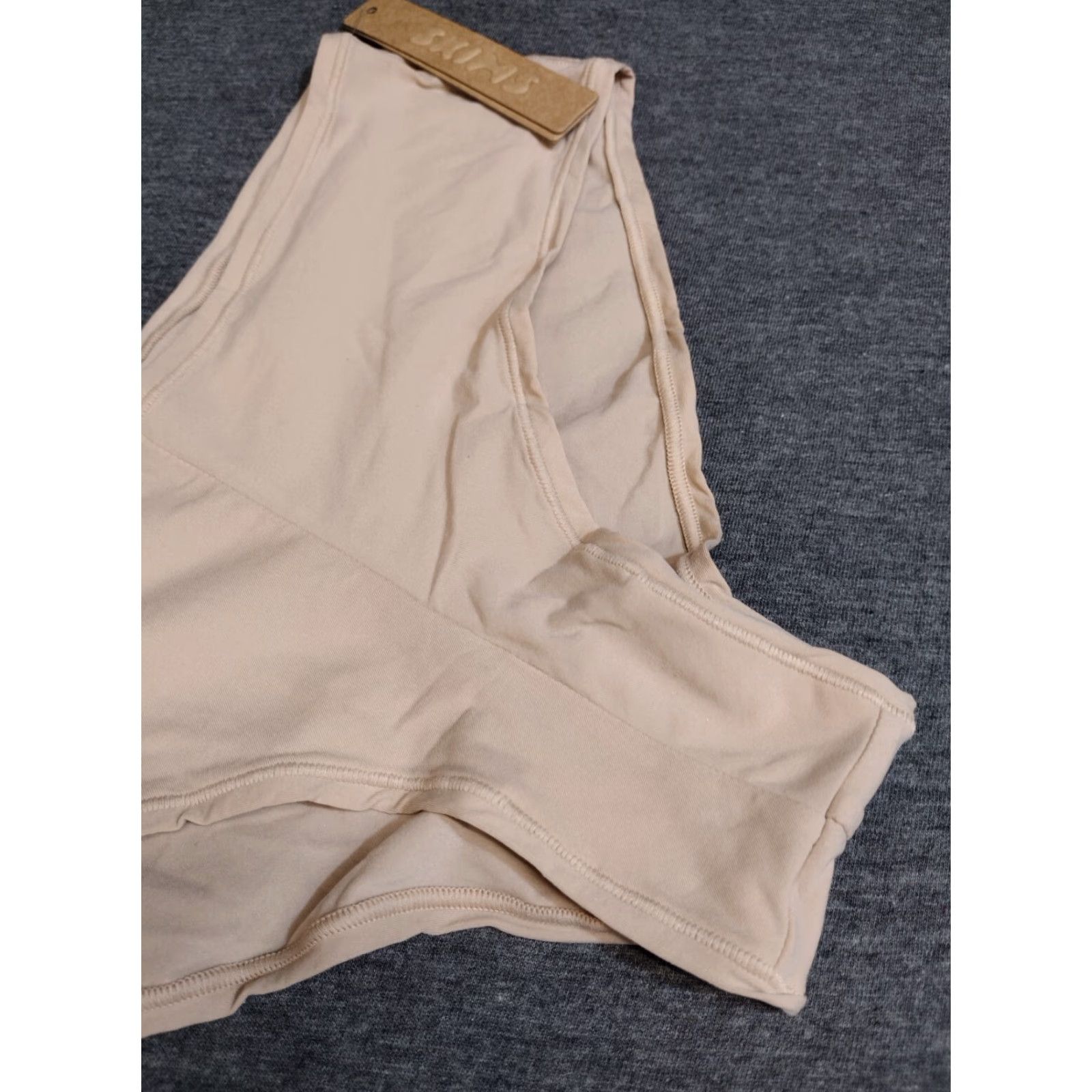 SKIMS SKIMS Hipster Panties M Beige Womens Oxide Fits Everybody Briefs Vshape Mid Rise Size ONE SIZE - 5 Thumbnail