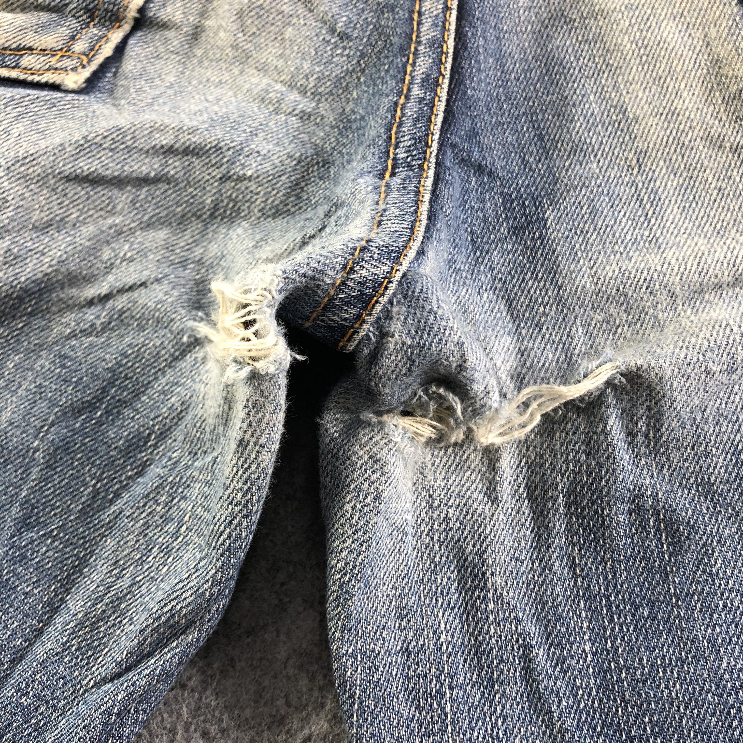 Levi's Vintage 90s Blue Wash Levis Jeans-J3819 Size US 32 / EU 48 - 7 Thumbnail