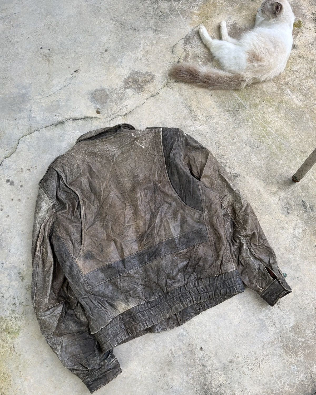 Kadoya Vintage Distressed Cafe Racer Aviator Pilot Leather Jacket Size US L / EU 52-54 / 3 - 12 Thumbnail
