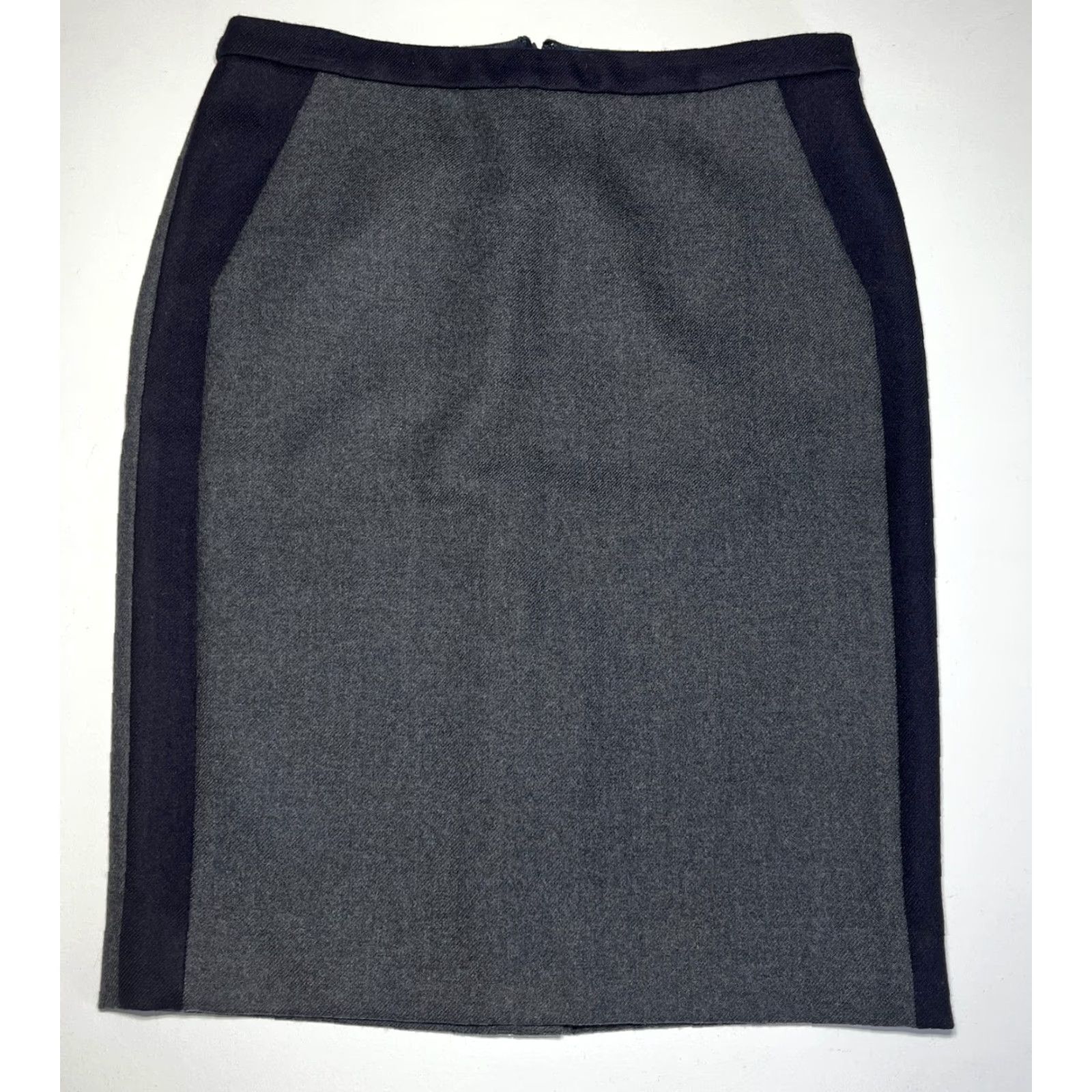 J.Crew VINTAGE J.CREW Skirt No. 2 Pencil Wool Knee Length Gray 8 Lined Side Panels Business Casual Womens Size 30" / US 8 / IT 44 - 4 Thumbnail