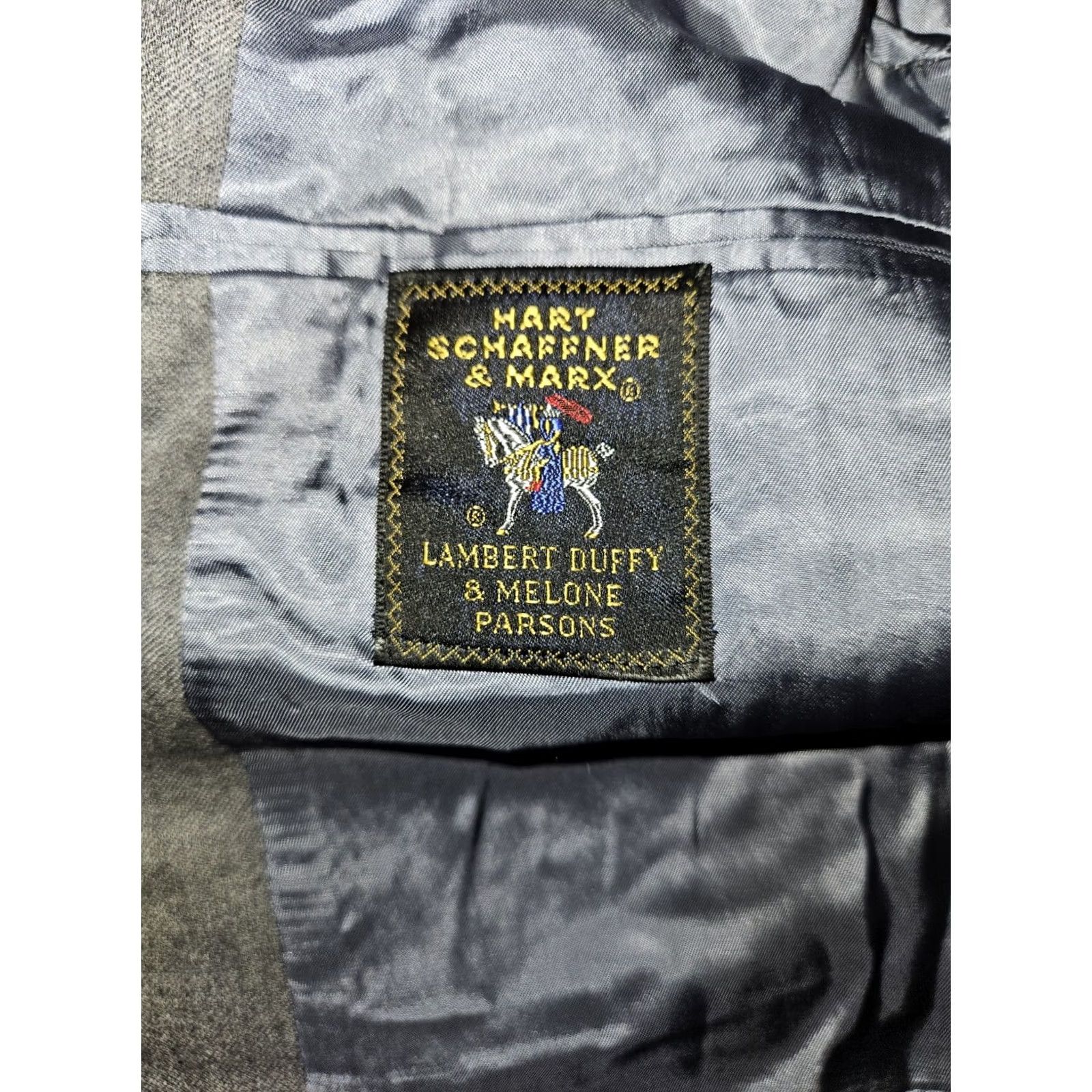 Hart Schaffner Marx Hart Schaffner Marx Gray Wool Blazer w/Vest Men's 40 Business Workwear Size 40R - 2 Thumbnail