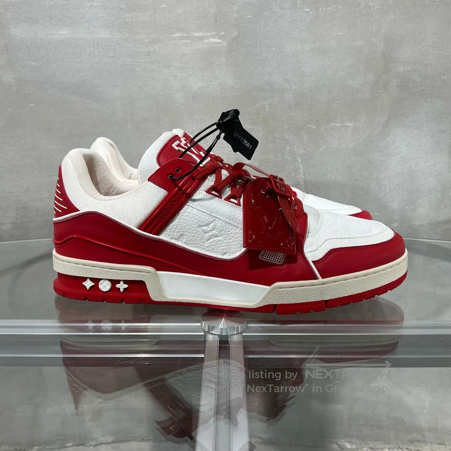 Louis Vuitton Louis Vuitton Trainer White and Red Charity Fund board sho Size US 12 / EU 45 - 4 Thumbnail