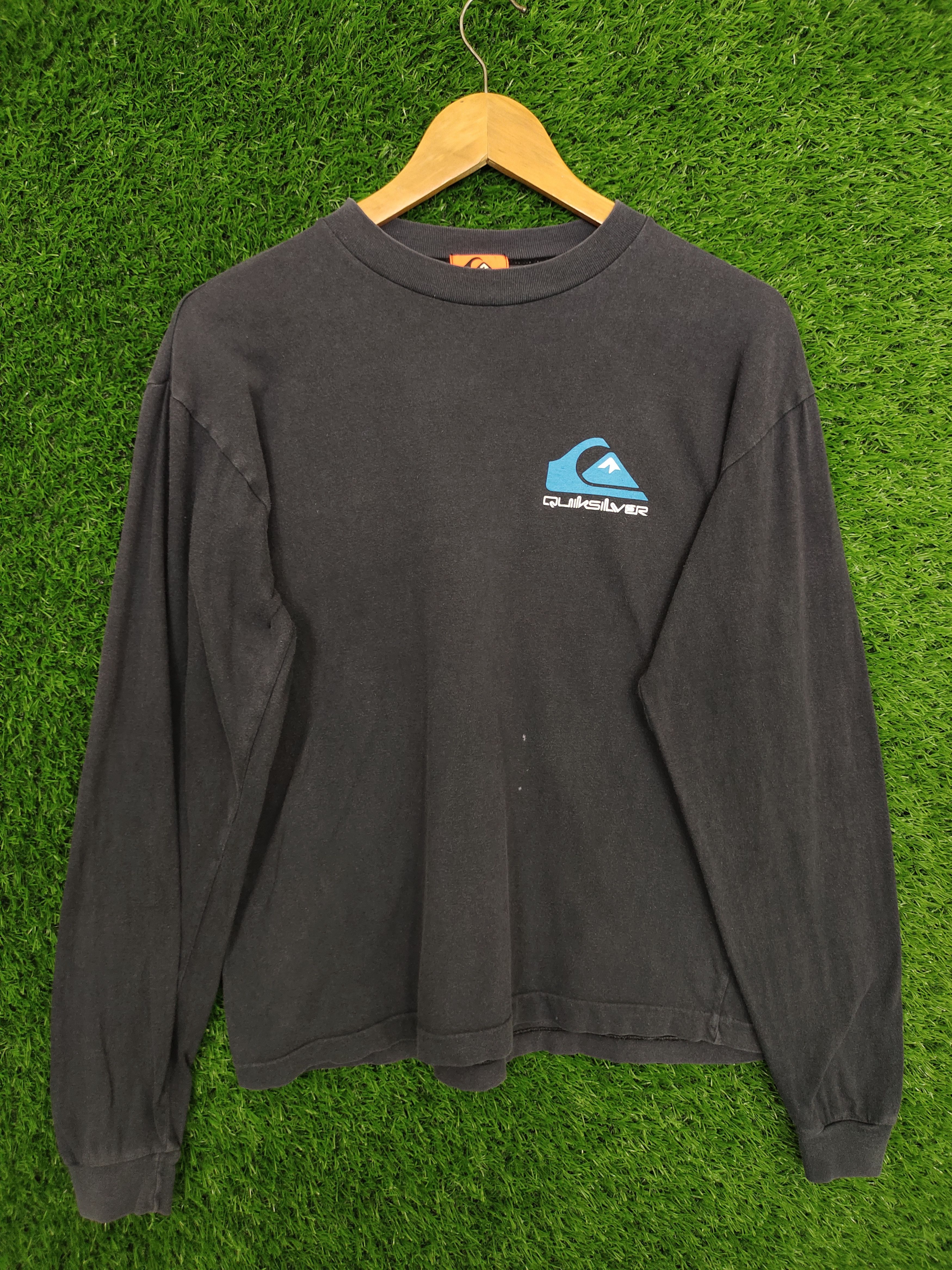 Quiksilver Vintage 90s Quiksilver Big Logo Longsleeve T Shirt Size US M / EU 48-50 / 2 - 4 Thumbnail