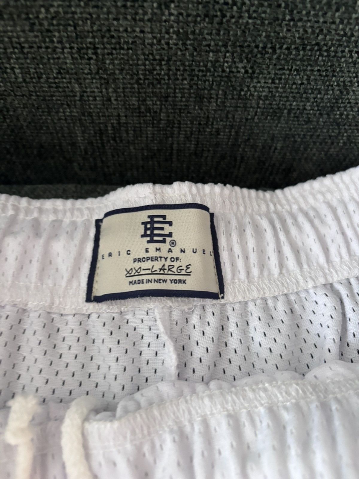 Eric Emanuel Eric Emanuel Short (White) Size US 38 / EU 54 - 2 Thumbnail