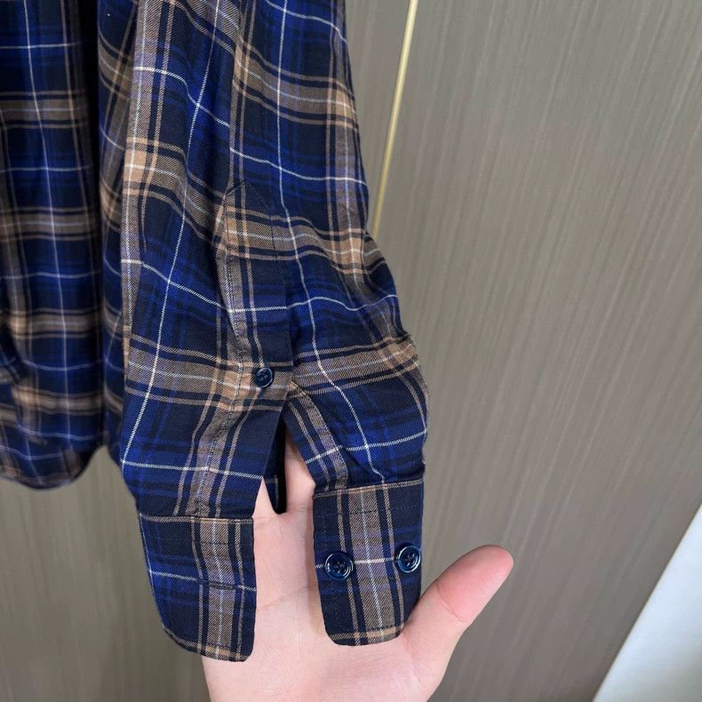 Balenciaga Balenciaga size 34 Gold Button Plaid Shirt Size M / US 6-8 / IT 42-44 - 4 Thumbnail
