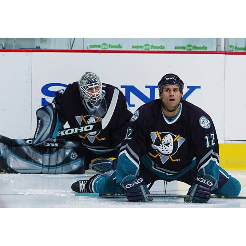 Koho × NHL Anaheim Mighty Ducks 2000s KOHO jersey M purple NHL vintage Size US M / EU 48-50 / 2 - 2 Thumbnail