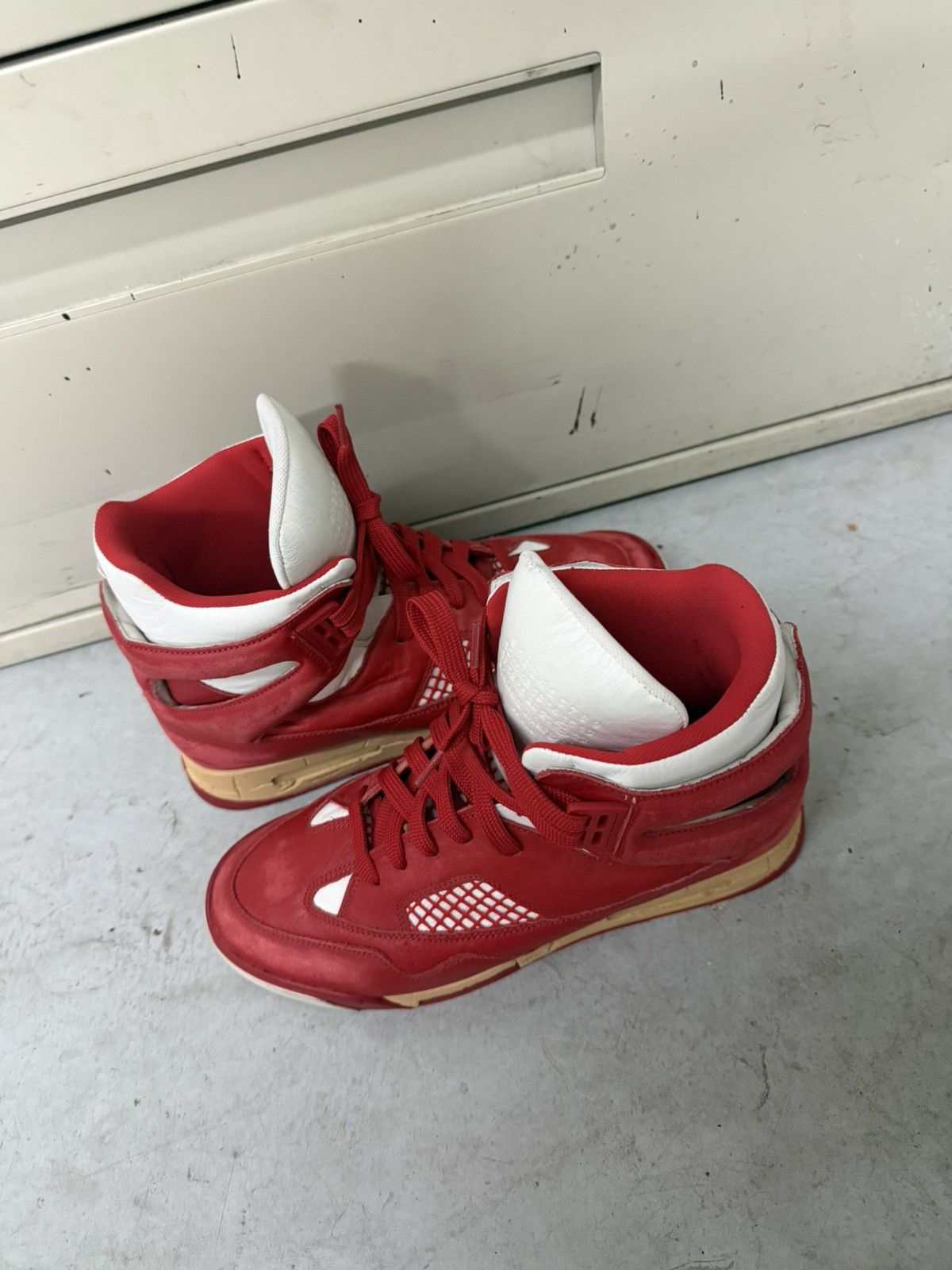 Maison Margiela Maison Margirla DDSTCK Hightop Red Size US 9 / EU 42 - 3 Thumbnail