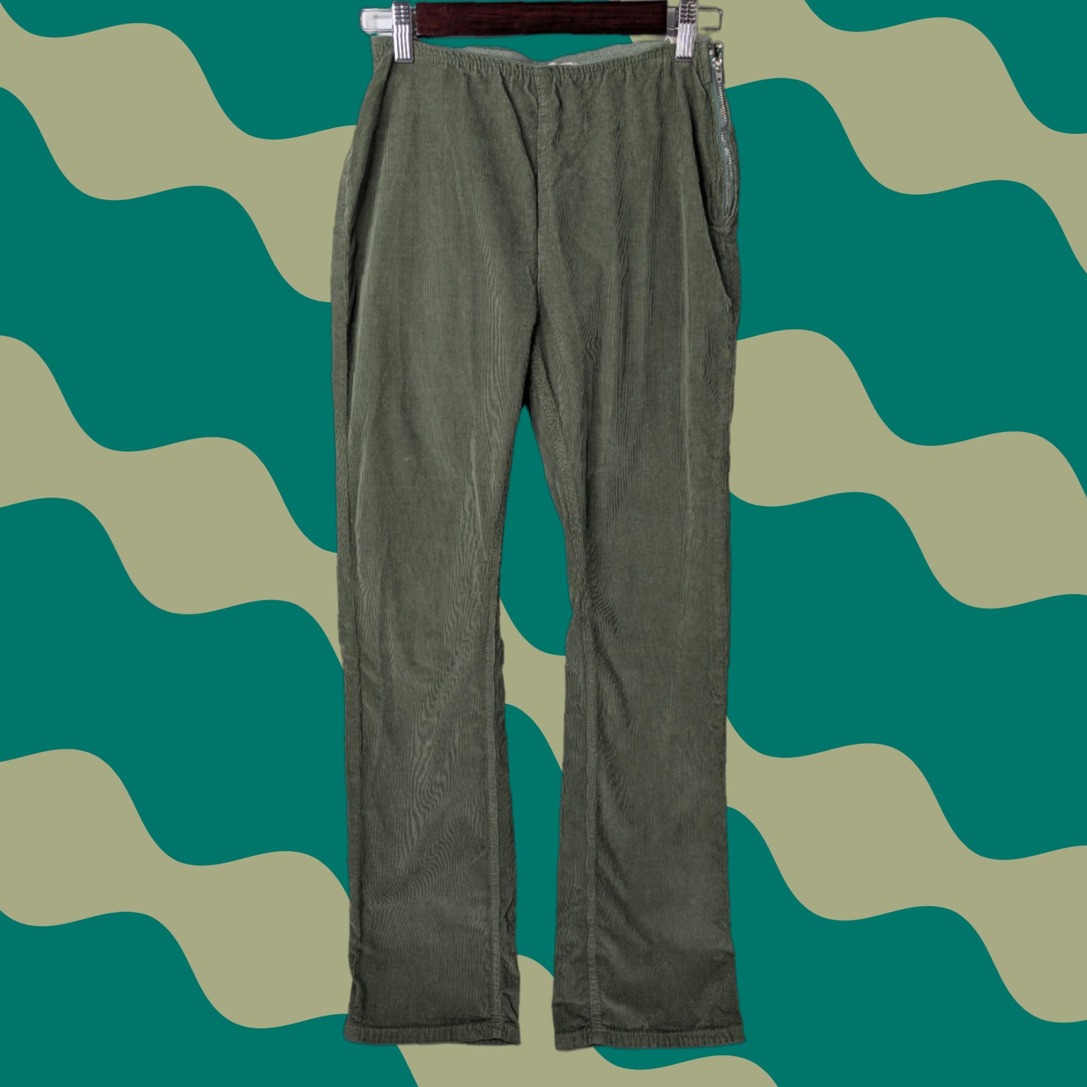 Free People Free People Pants Women 28 Green Corduroy Skinny Flare Ribbed Jenny High Rise Size 28" / US 6 / IT 42 - 1 Thumbnail