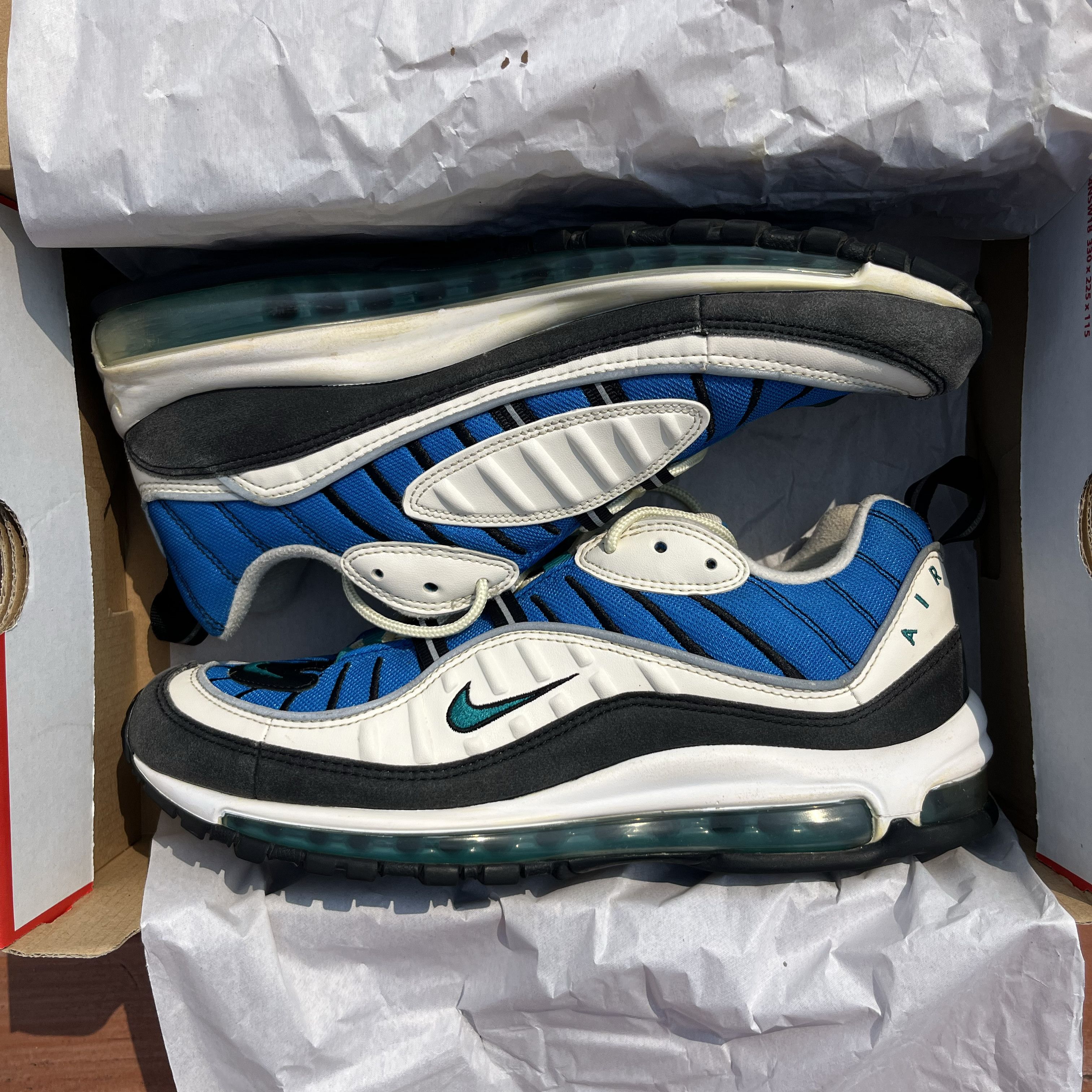 Nike Nike Air Max 98 Radiant Emerald (Size 10US M / 12 USW) Size US 10 / EU 43 - 6 Thumbnail