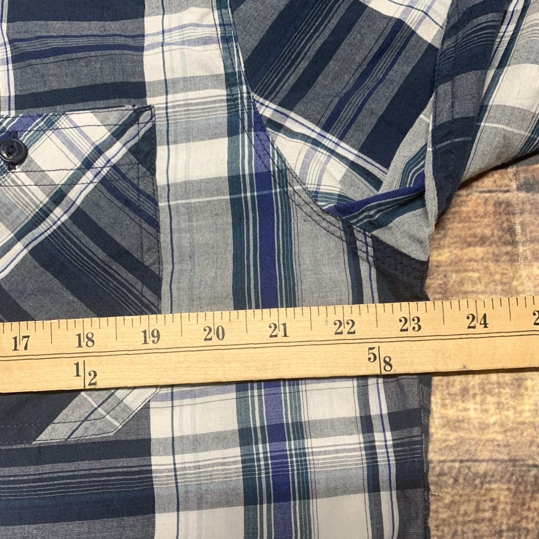 Levi's Levi's Shirt Button-Up 2 Front Pockets XL Blue Multi-Color Plaid Men’s Regular Size XL Mens Size US XL / EU 56 / 4 - 5 Thumbnail