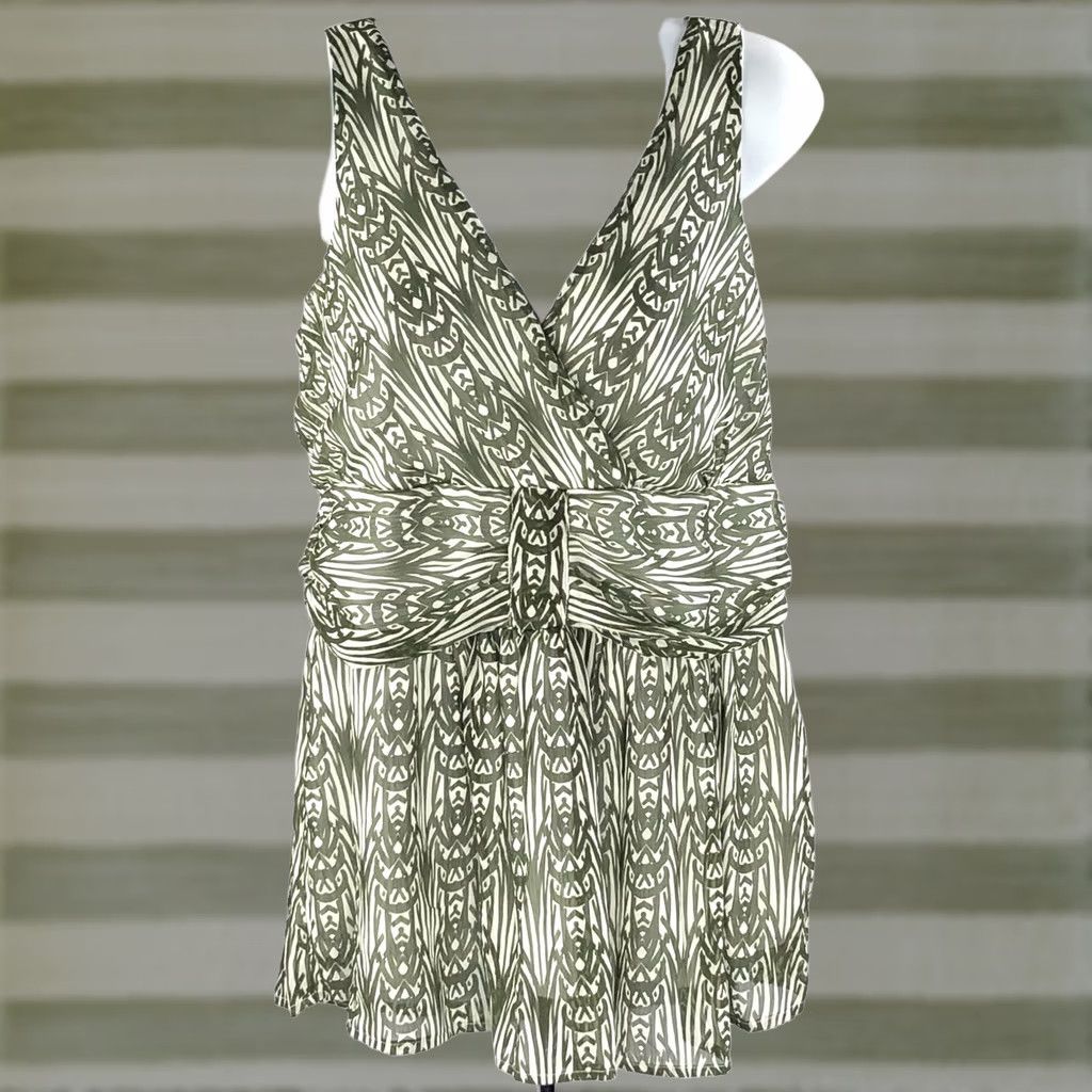 Vintage Rickis Sleeveless Chiffon Top 10 Green Geo Ruched Flowy Whimsy Artsy Fairy Boho Size L / US 10 / IT 46 - 1 Thumbnail