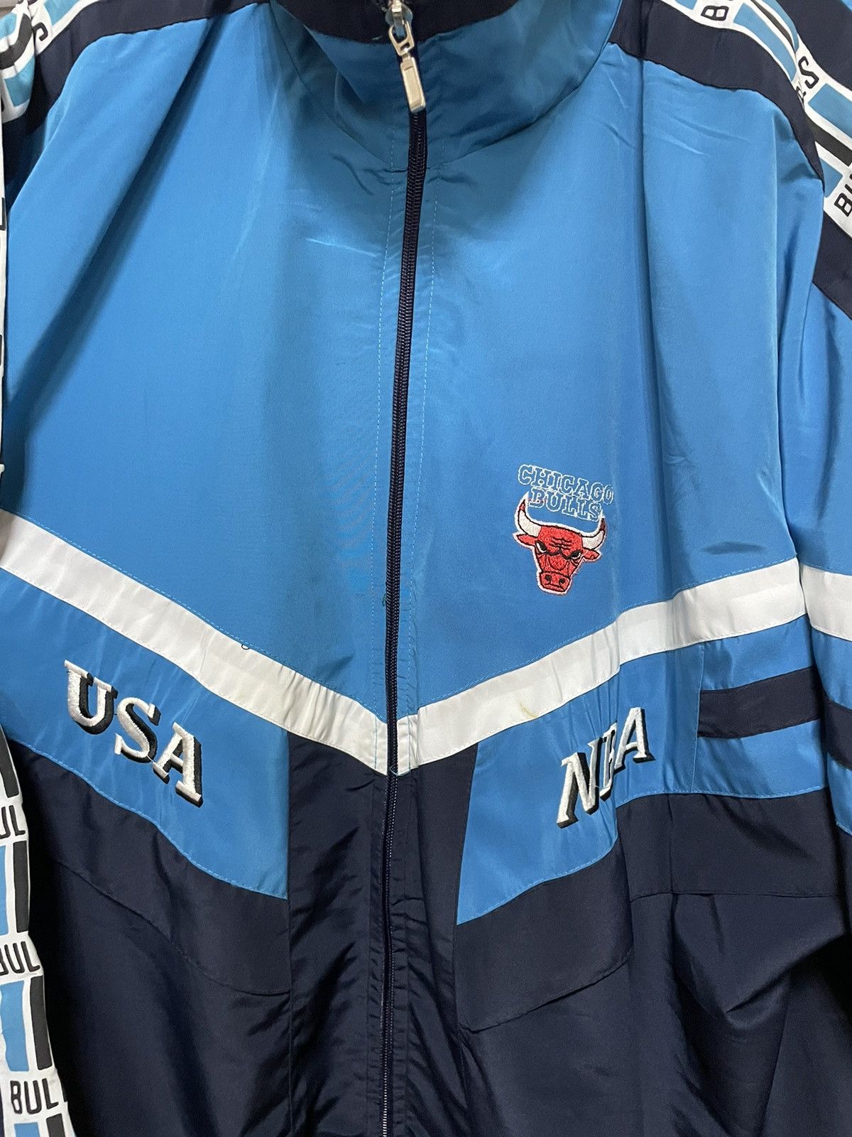 NBA × Vintage XL Chicago Bulls Jacket Windbreaker nba pants suit bomber Size US XL / EU 56 / 4 - 5 Thumbnail