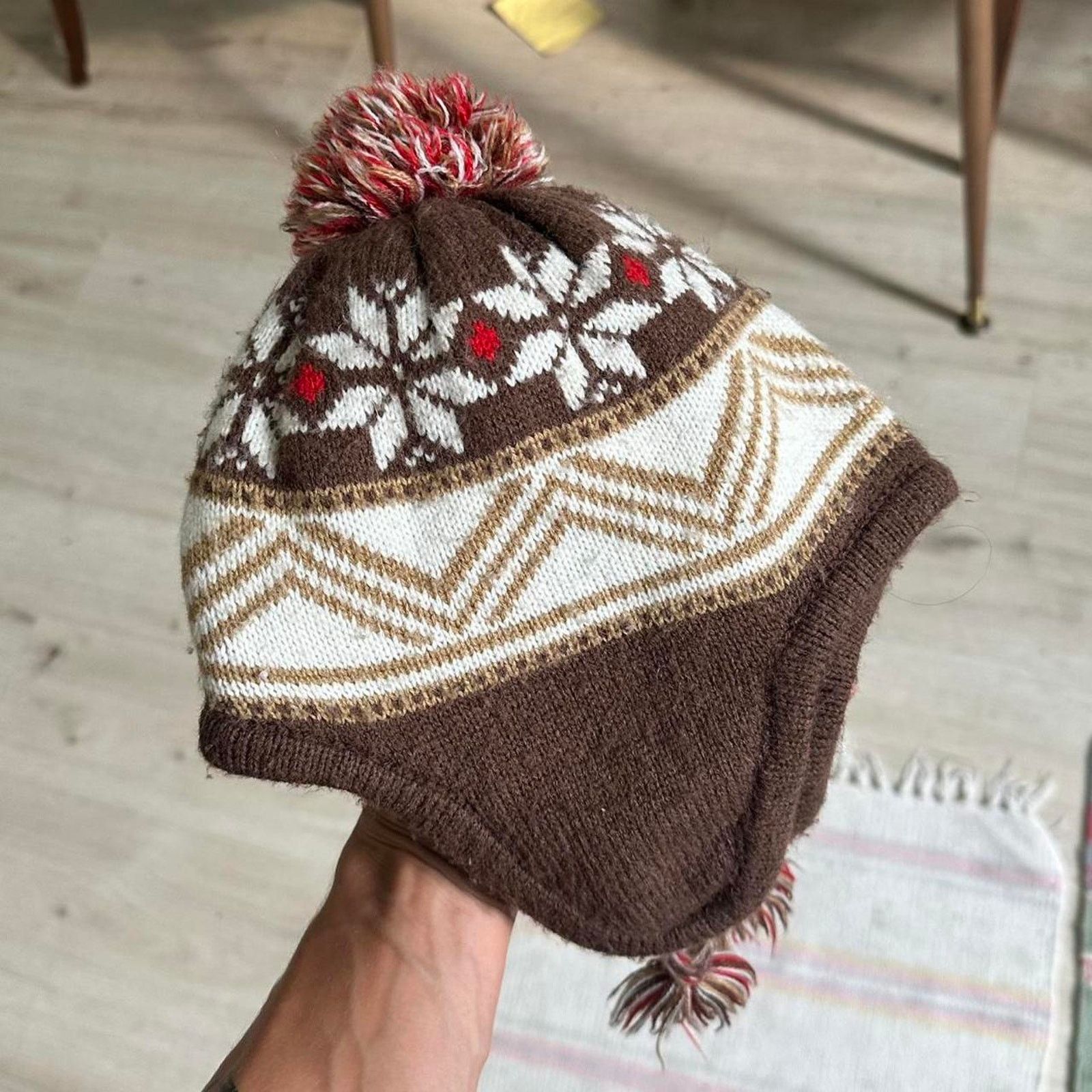 Old Navy × Vintage Epic Vintage Y2K Aztec Old Navy Ski Ear Flap Tassel Beanie Size ONE SIZE - 4 Thumbnail