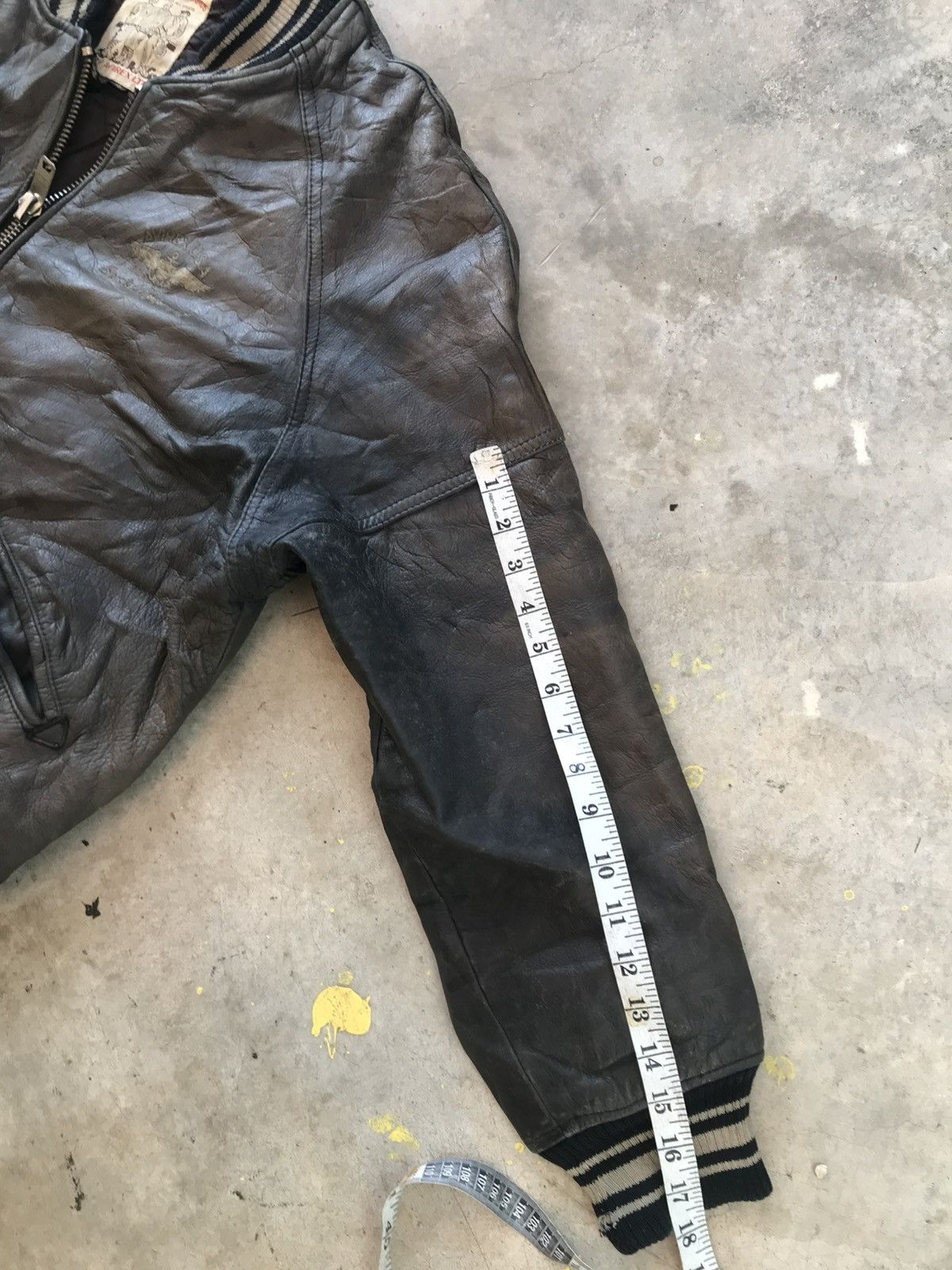 Avirex Vintage Avirex Black Faded Leather Jacket (size S) Size US S / EU 44-46 / 1 - 18 Thumbnail
