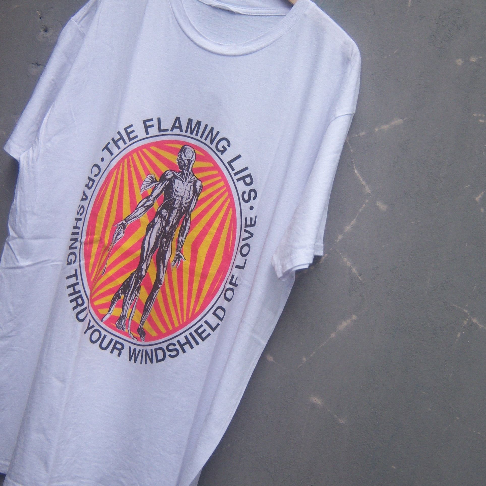Band Tees 00s The Flaming Lips - Mountain Side Size US L / EU 52-54 / 3 - 7 Thumbnail