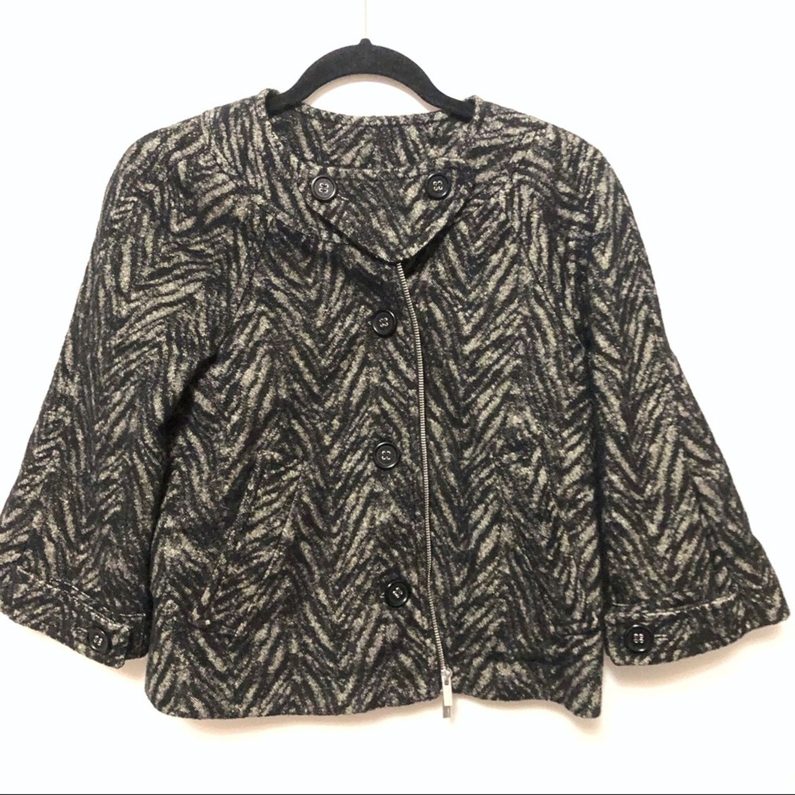 Bcbgmaxazria NWT BCBGMaxazaria trapeze jacket Tara wool xxs Size XXS / US 00 / IT 34 - 1 Thumbnail