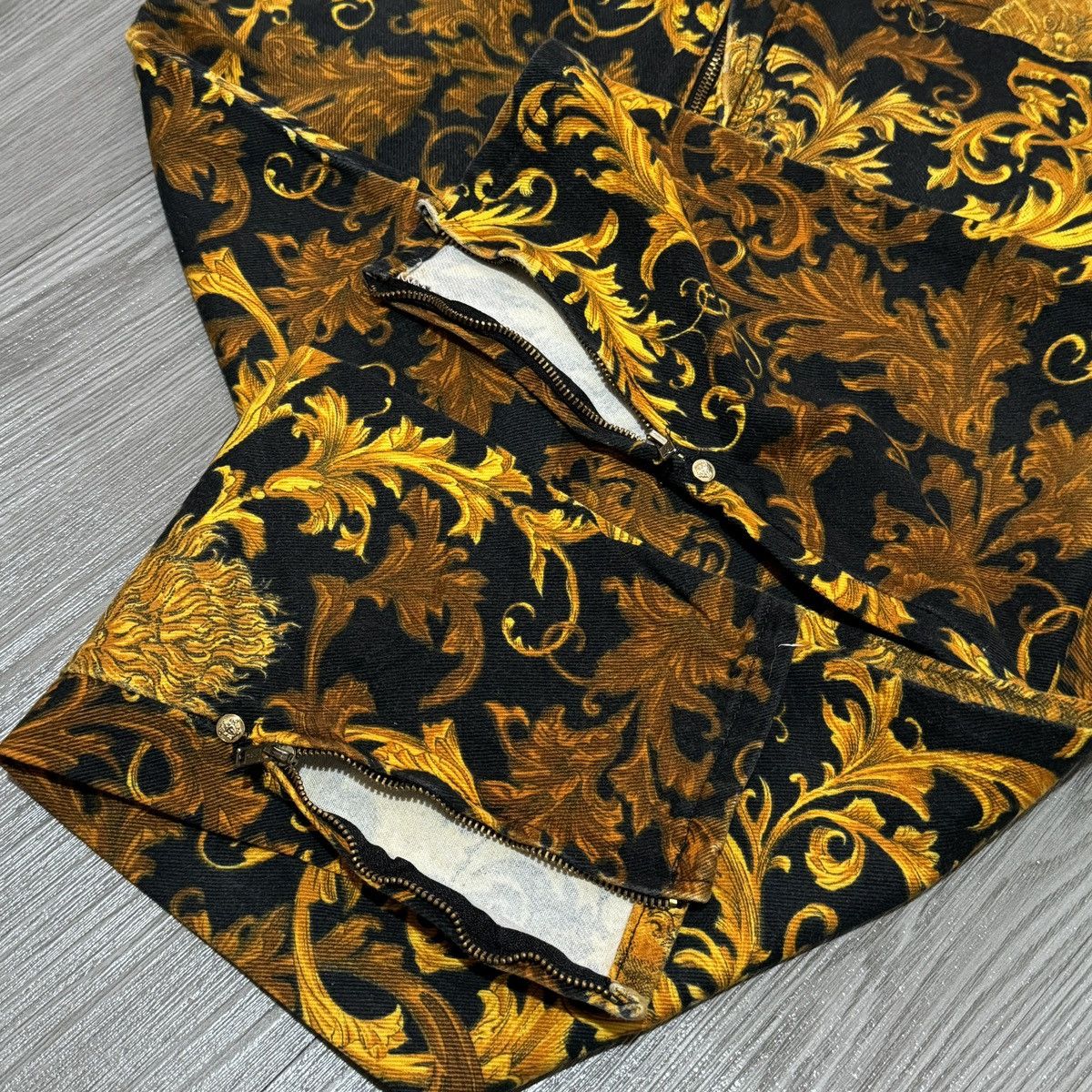Versace × Versace Jeans Couture Versace 90s Gold Baroque High Waist Jeans Size US 30 / EU 46 - 11 Thumbnail