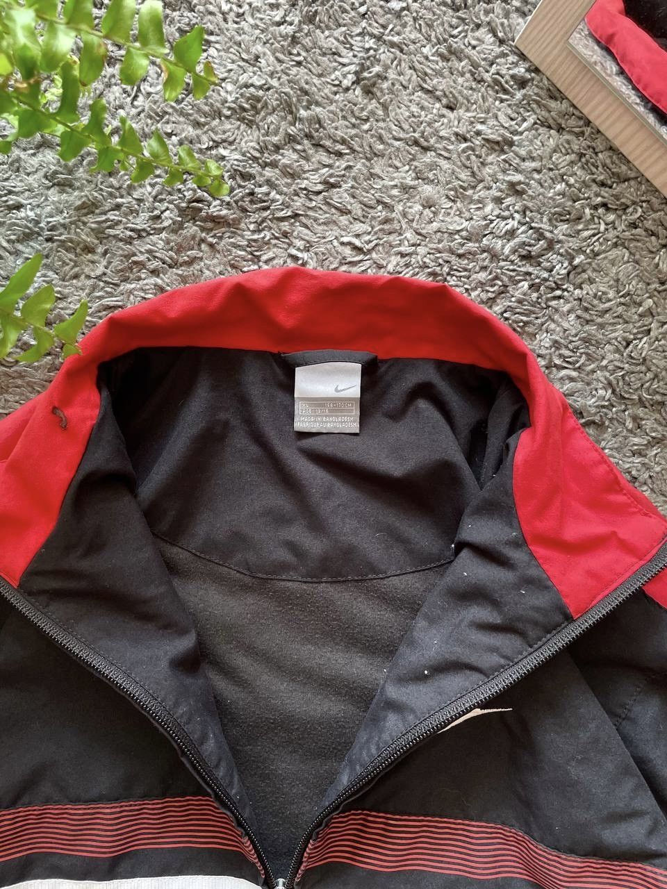 Nike × Vintage 00s Nike Vintage Light Jacket Streetwear Logo Swoosh Rare Size US S / EU 44-46 / 1 - 9 Thumbnail