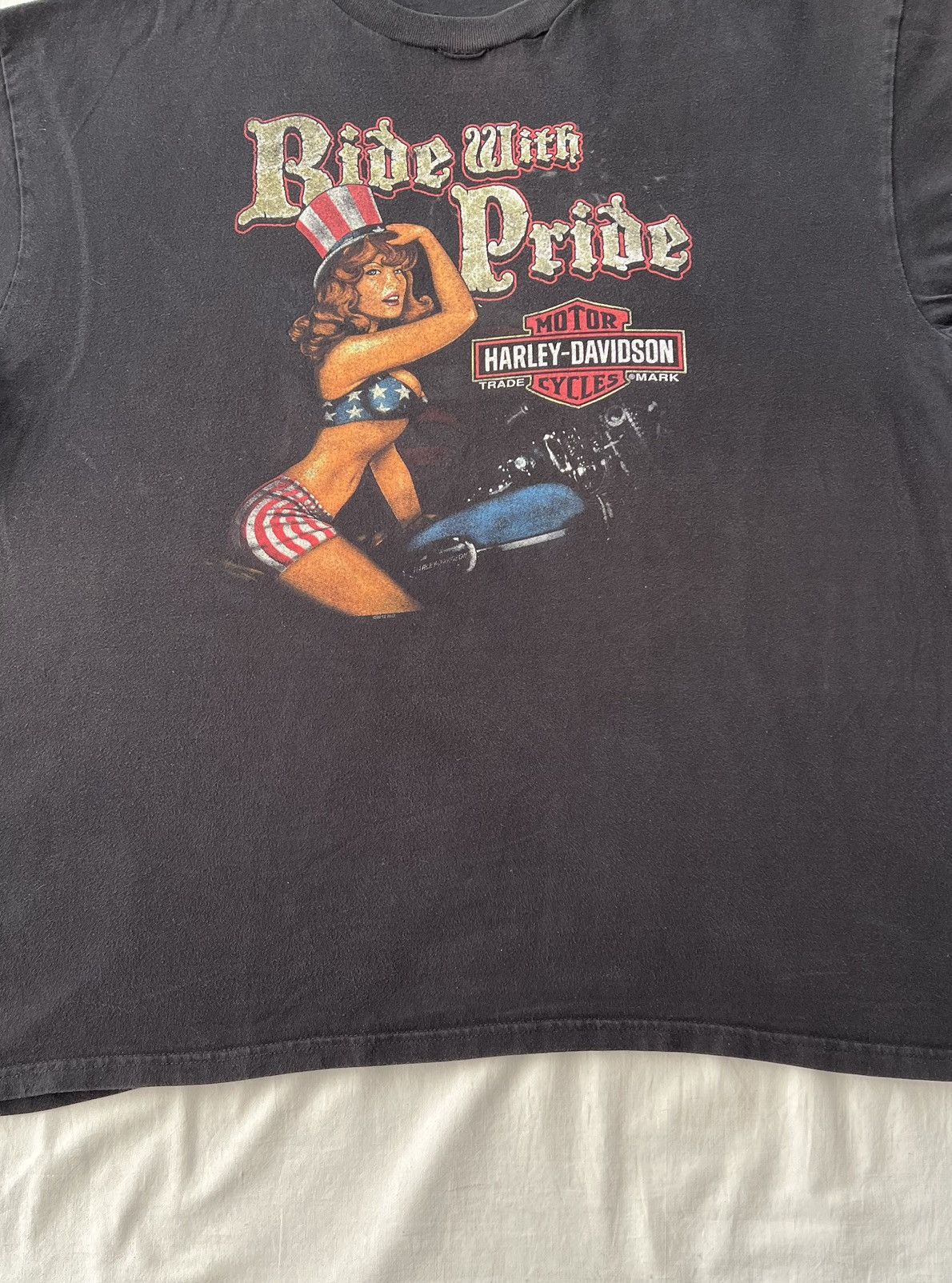 Harley Davidson Vintage 2012 Harley Davidson Sexy Girl Ride with Pride Tee Size US XXL / EU 58 / 5 - 9 Thumbnail