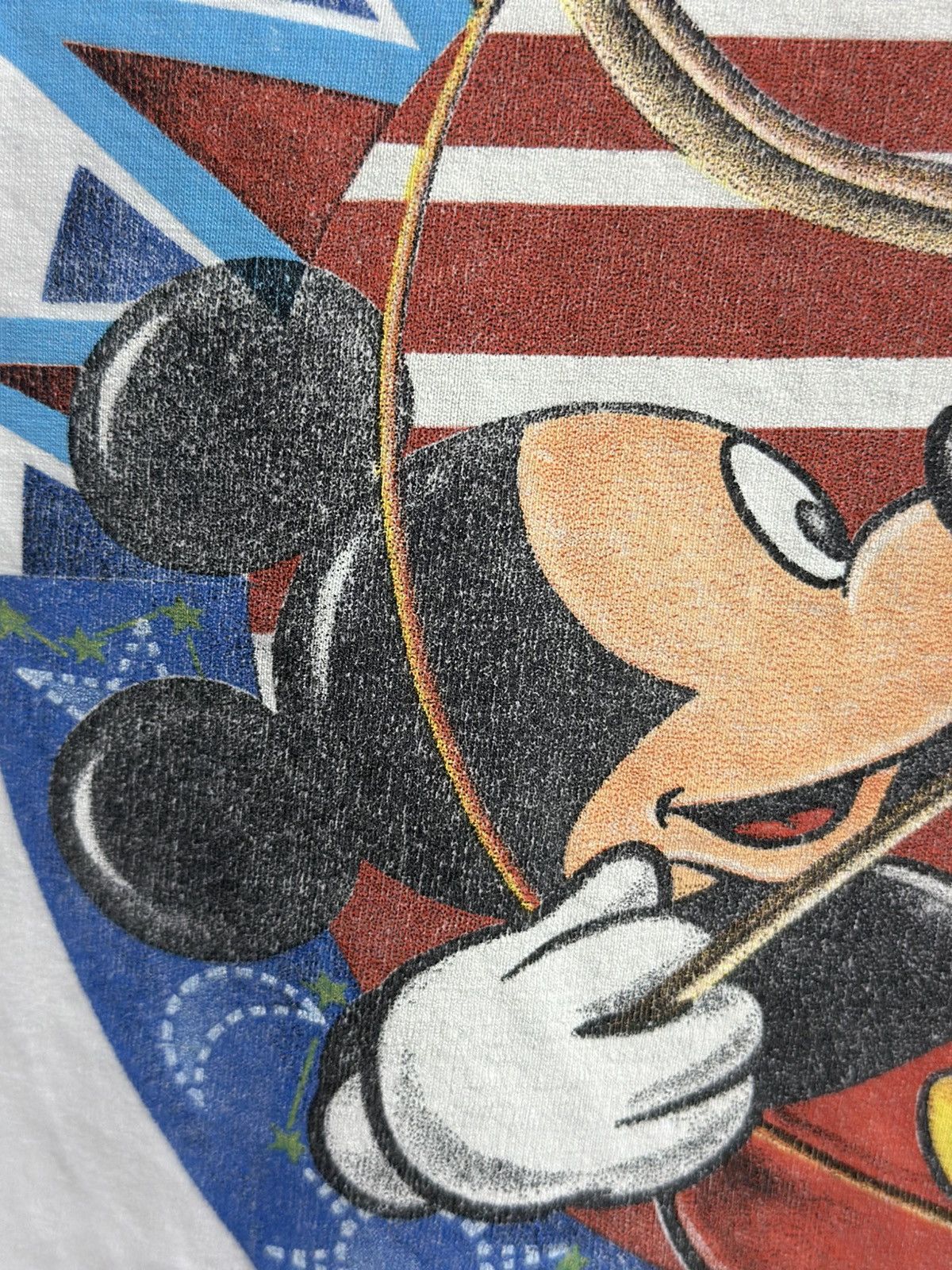 Disney Vintage 90s Mickey Unlimited Sagittarius Disney Faded Tee Size US L / EU 52-54 / 3 - 4 Thumbnail