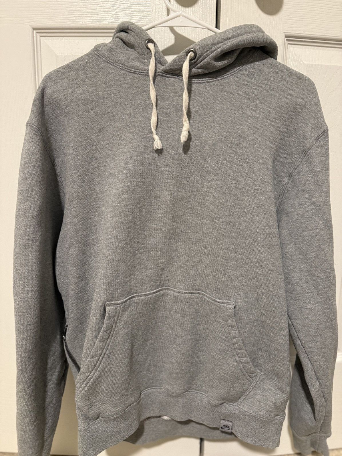 Nike Grey Nike SB Hoodie Sweatshirt Size US S / EU 44-46 / 1 - 1 Thumbnail