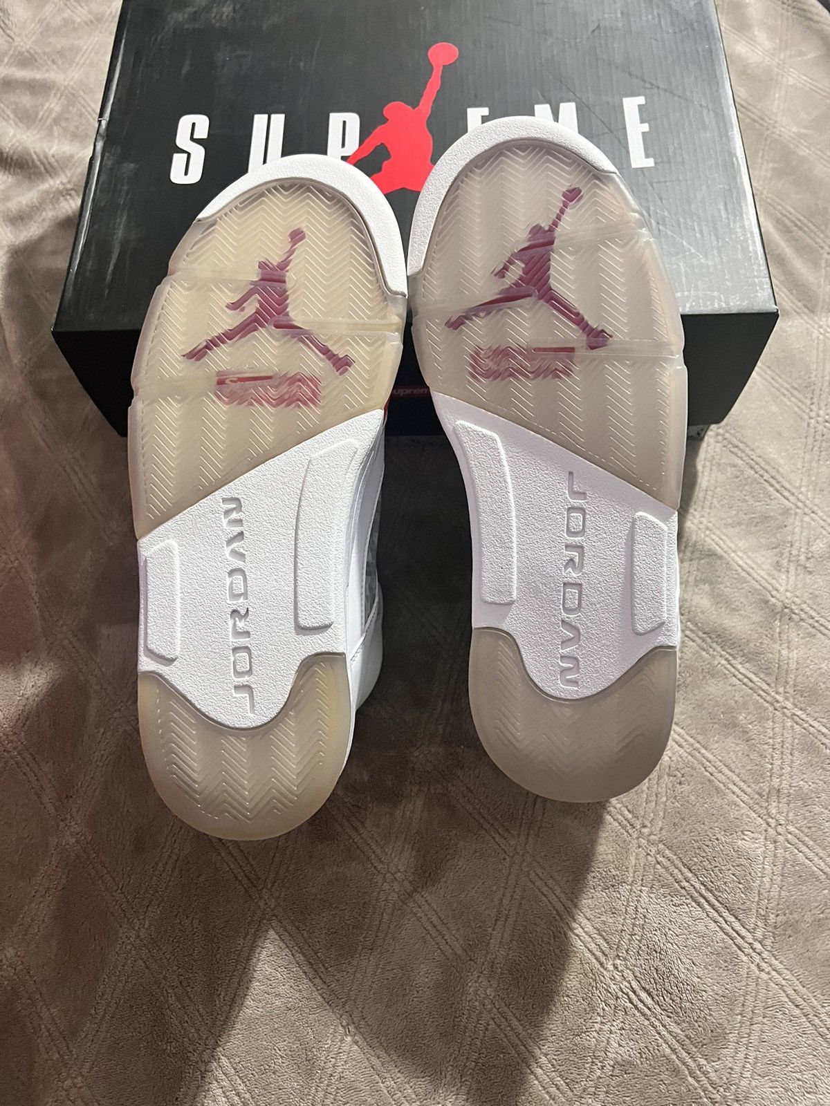 Jordan Brand × Supreme Jordan 5 white supreme Size US 11 / EU 44 - 6 Thumbnail