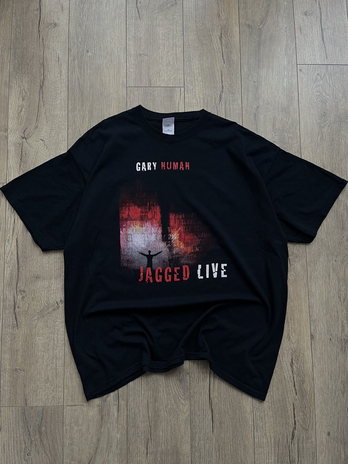 Band Tees × Vintage Vintage Gary Numan (JAGGED LIVE) Very Rare Shirt Size US XL / EU 56 / 4 - 1 Thumbnail