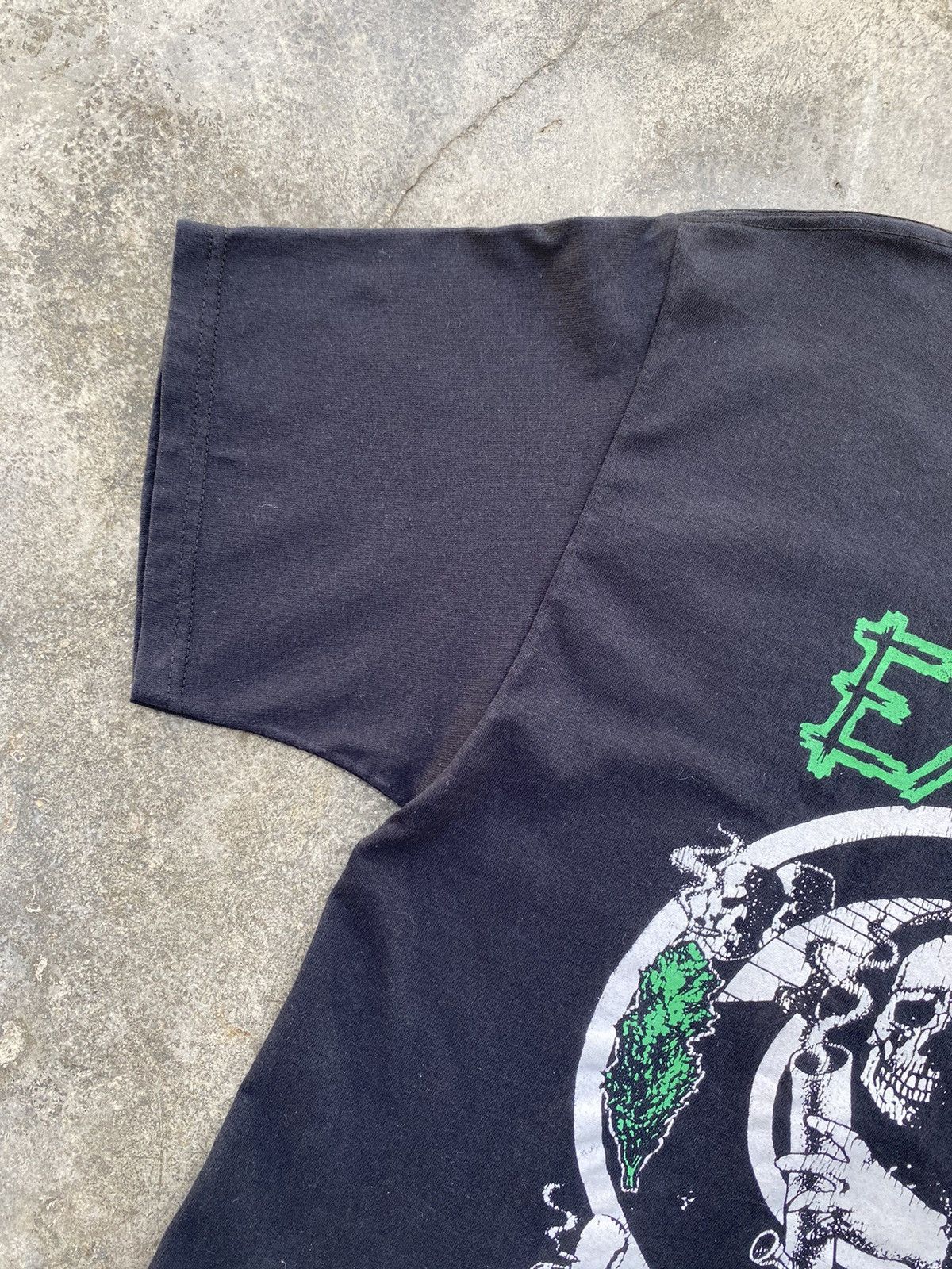 Band Tees Sick🔥Rare Vintage Exit-13 Grindcore Band Tees Size US L / EU 52-54 / 3 - 5 Thumbnail