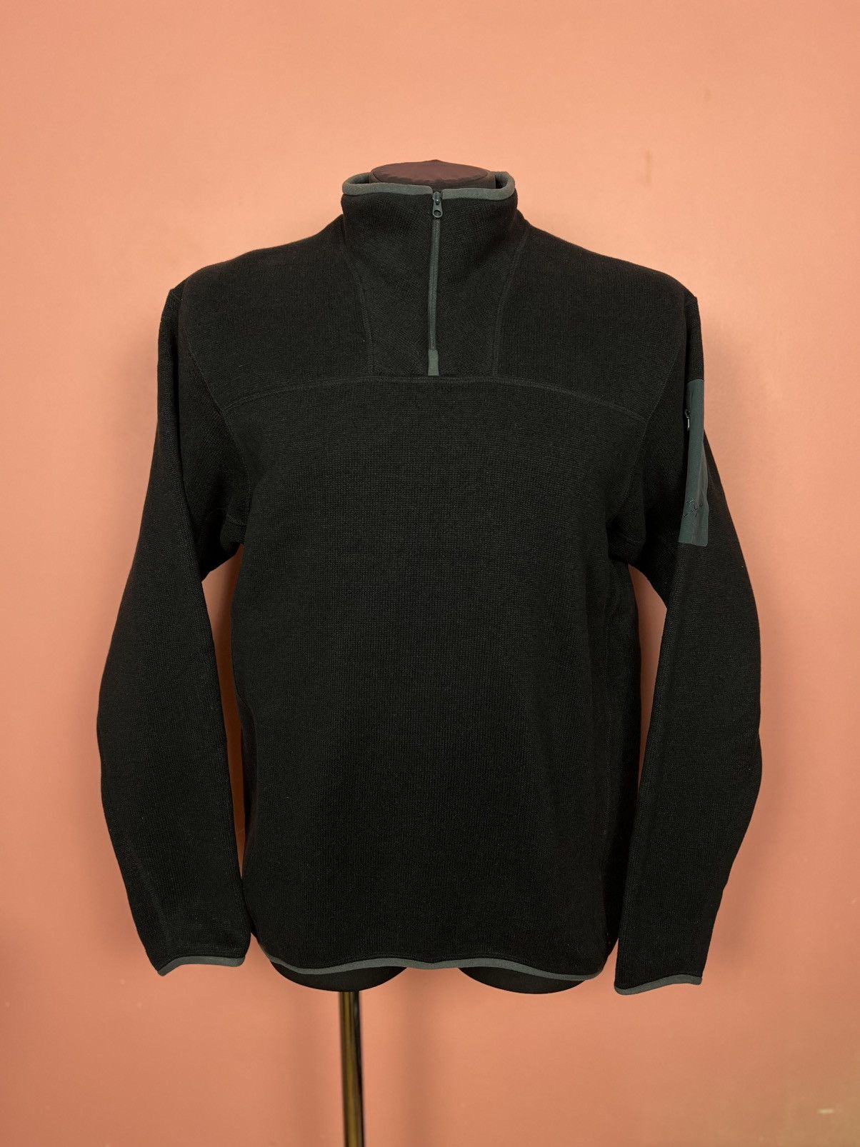 Arc'teryx Arc’teryx half zip fleece outdoor streetwear mountain Size US M / EU 48-50 / 2 - 1 Thumbnail