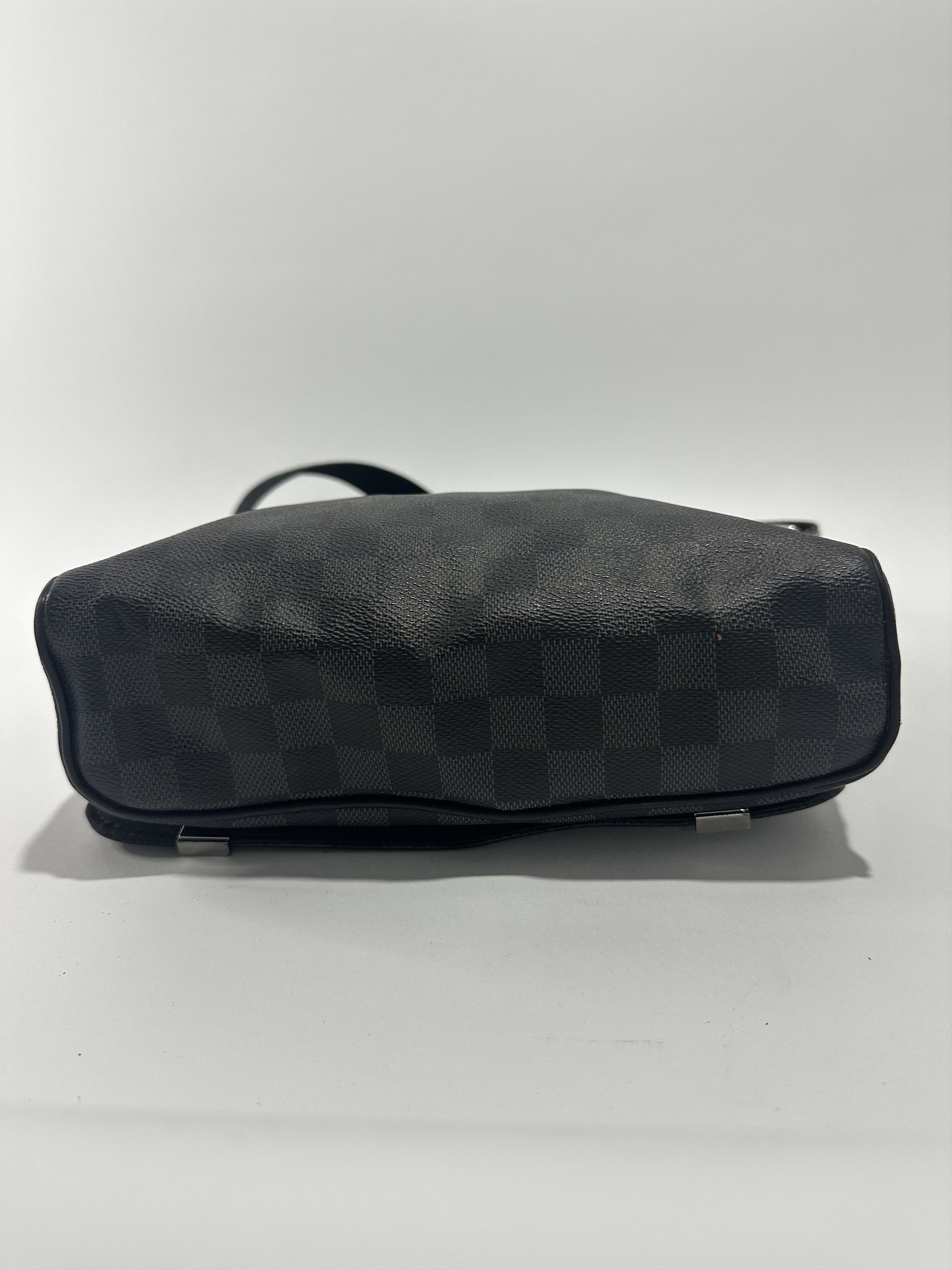 Louis Vuitton Louis Vuitton Damier Ebene Graphite Canvas District PM Bag Size ONE SIZE - 7 Thumbnail