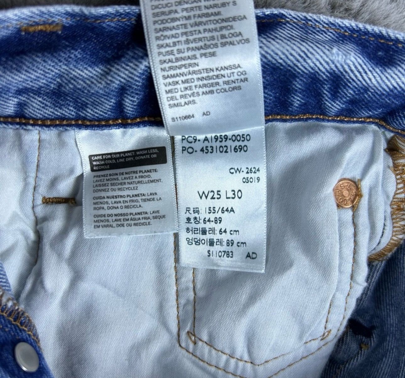 Levi's Vintage Clothing Levis Womens 501 90s Selvedge Jeans 25x30 Blue Straight Leg Size 25" / US 0 / IT 36 - 3 Thumbnail