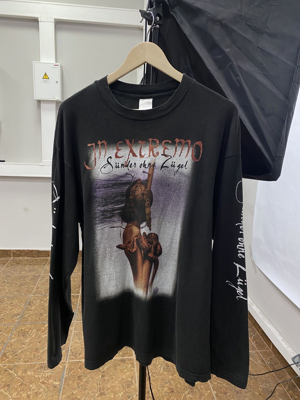 Band Tees 🇩🇪 Vintage 90s In Extremo Rock Band Germany Long Sleeve Hype Size US XL / EU 56 / 4 - 1 Thumbnail