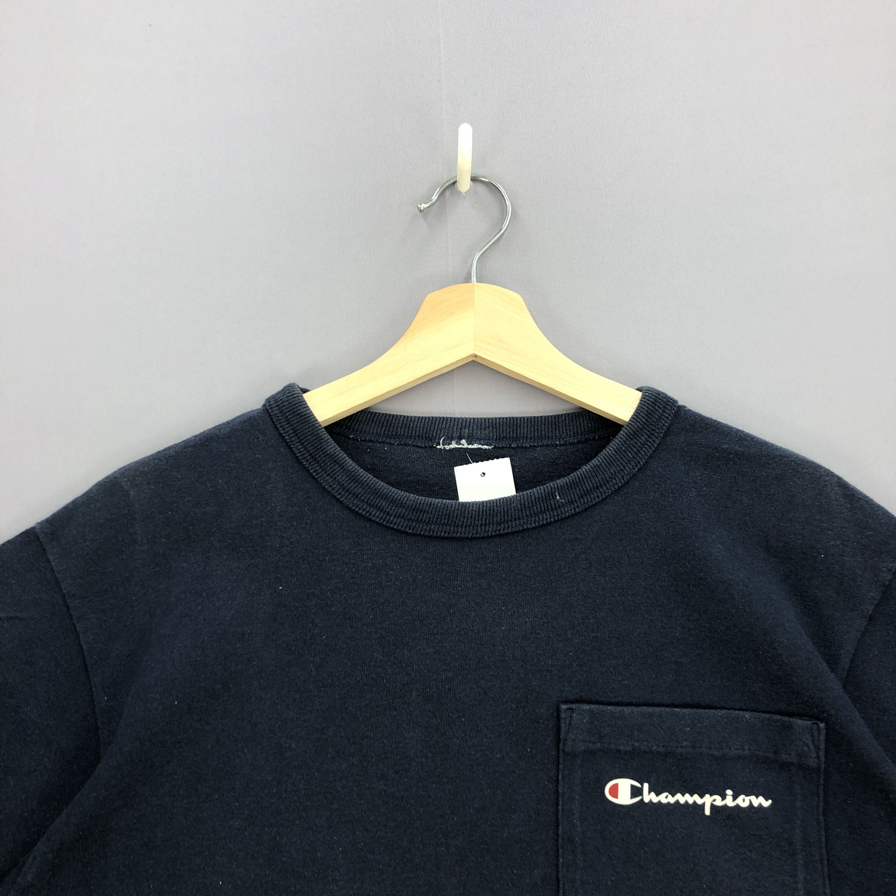 Champion Vintage Champion T Shirt Champion Tees Size US M / EU 48-50 / 2 - 3 Thumbnail