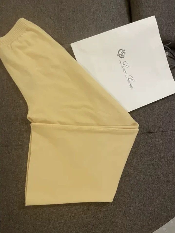 Loro Piana LORO PIANA Woman's cashmere extra large pants XL size Size 28" / US 6 / IT 42 - 4 Thumbnail