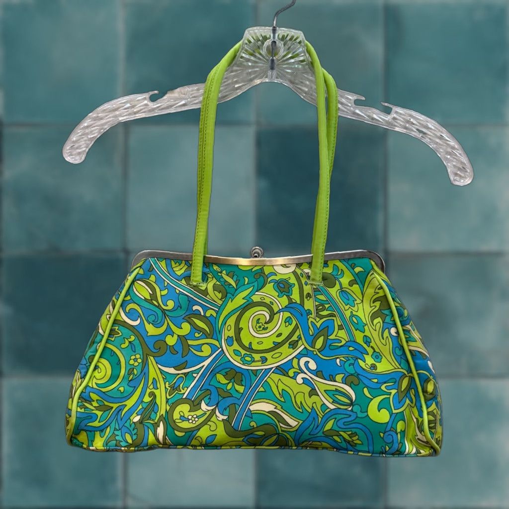 Nine West VINTAGE Nine West Shoulder Bag Purse Green Kisslock Groovy Pattern 90s Y2K Womens Bag Size ONE SIZE - 1 Thumbnail