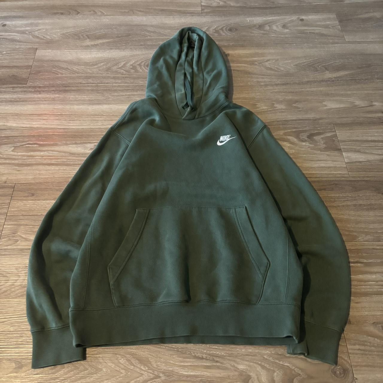 Nike Crazy Vintage Y2K/2000s Green Nike Streetwear Essential Hoodie! Size S Size US S / EU 44-46 / 1 - 1 Thumbnail