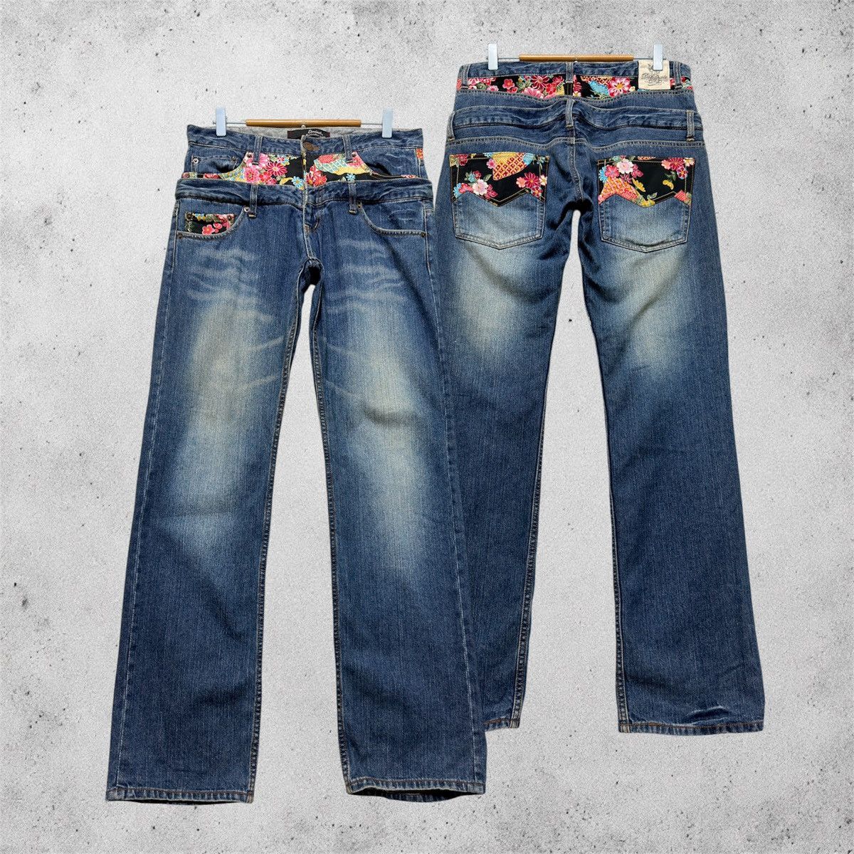 Japanese Brand Vintage Dominate Double Waist Floral Accent Straight Jeans Size US 32 / EU 48 - 1 Thumbnail