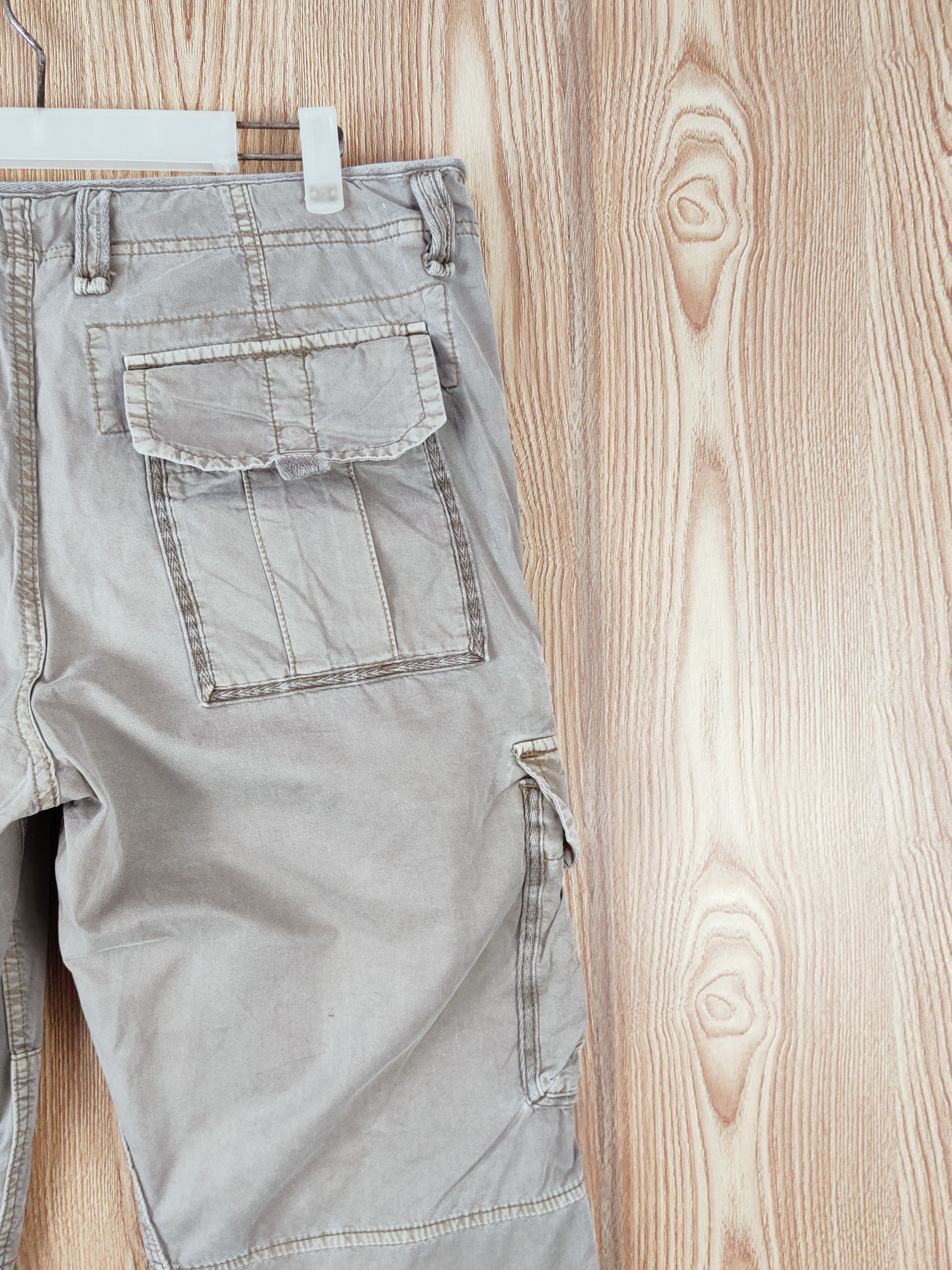 Japanese Brand DL Uniqlo Beige Multipocket Tactical Cargo Pants #W929 Size US 34 / EU 50 - 10 Thumbnail