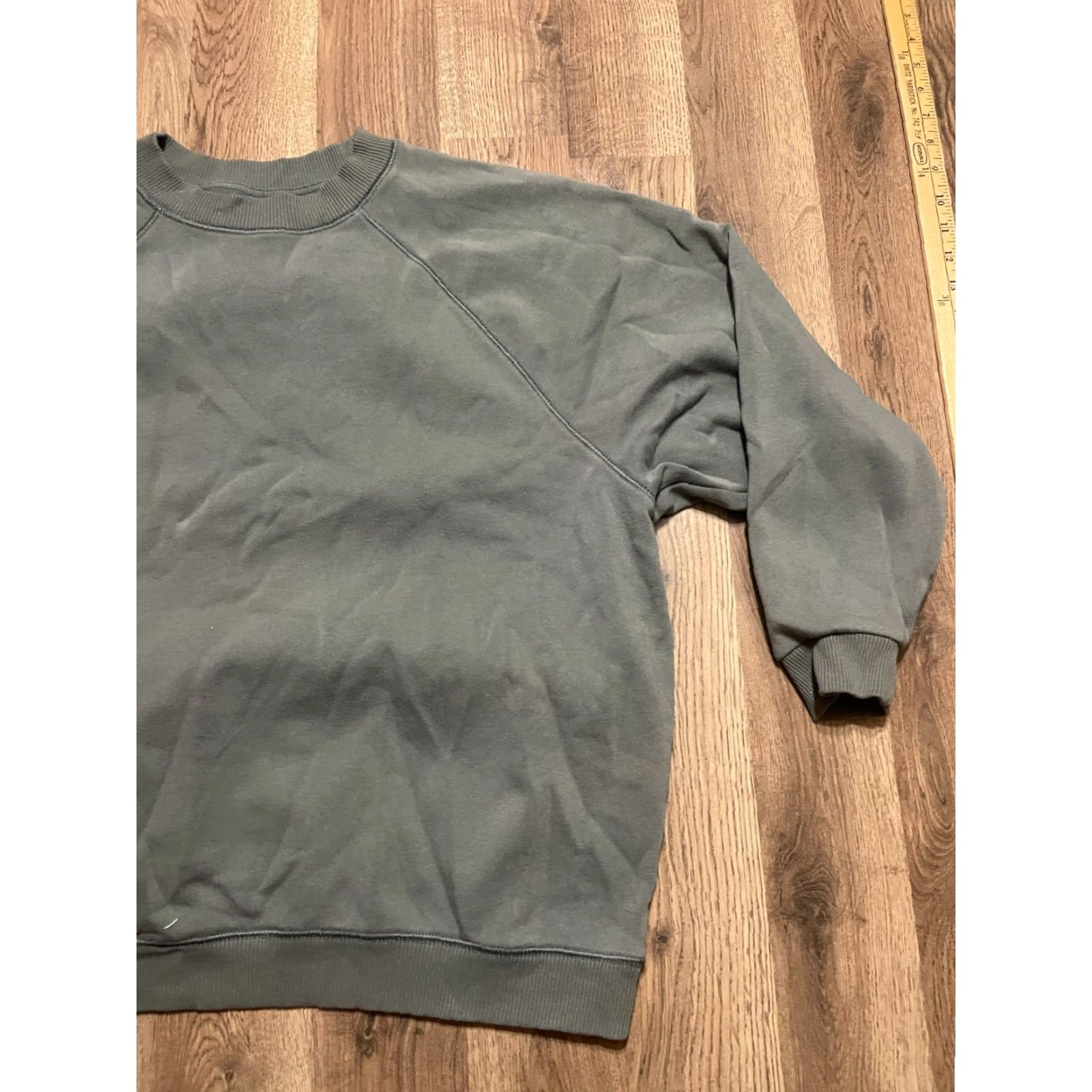 American Eagle Outfitters American Eagle Outfitters Sweater Shirt Women's Medium Green Pullover Jegging Fit Crew Neck Long Sleeve Casual Fall Spring Summer Regular Size M / US 6-8 / IT 42-44 - 4 Thumbnail