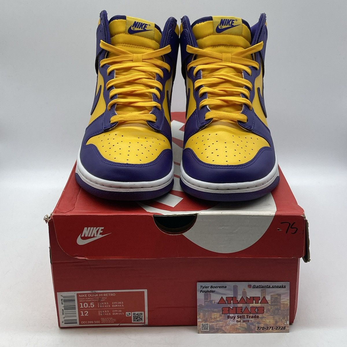 Nike Dunk high lakers Size US 10.5 / EU 43-44 - 2 Thumbnail