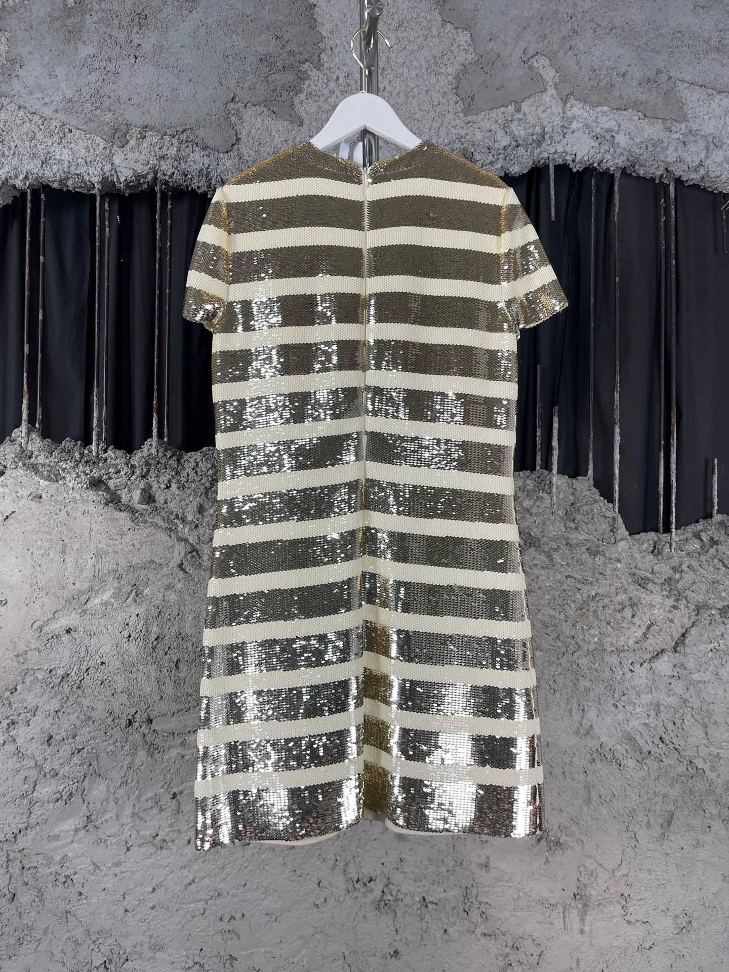 Dior Dior Heavily Beaded Sequin Women's Dress 36 Size XS / US 0-2 / IT 36-38 - 2 Thumbnail