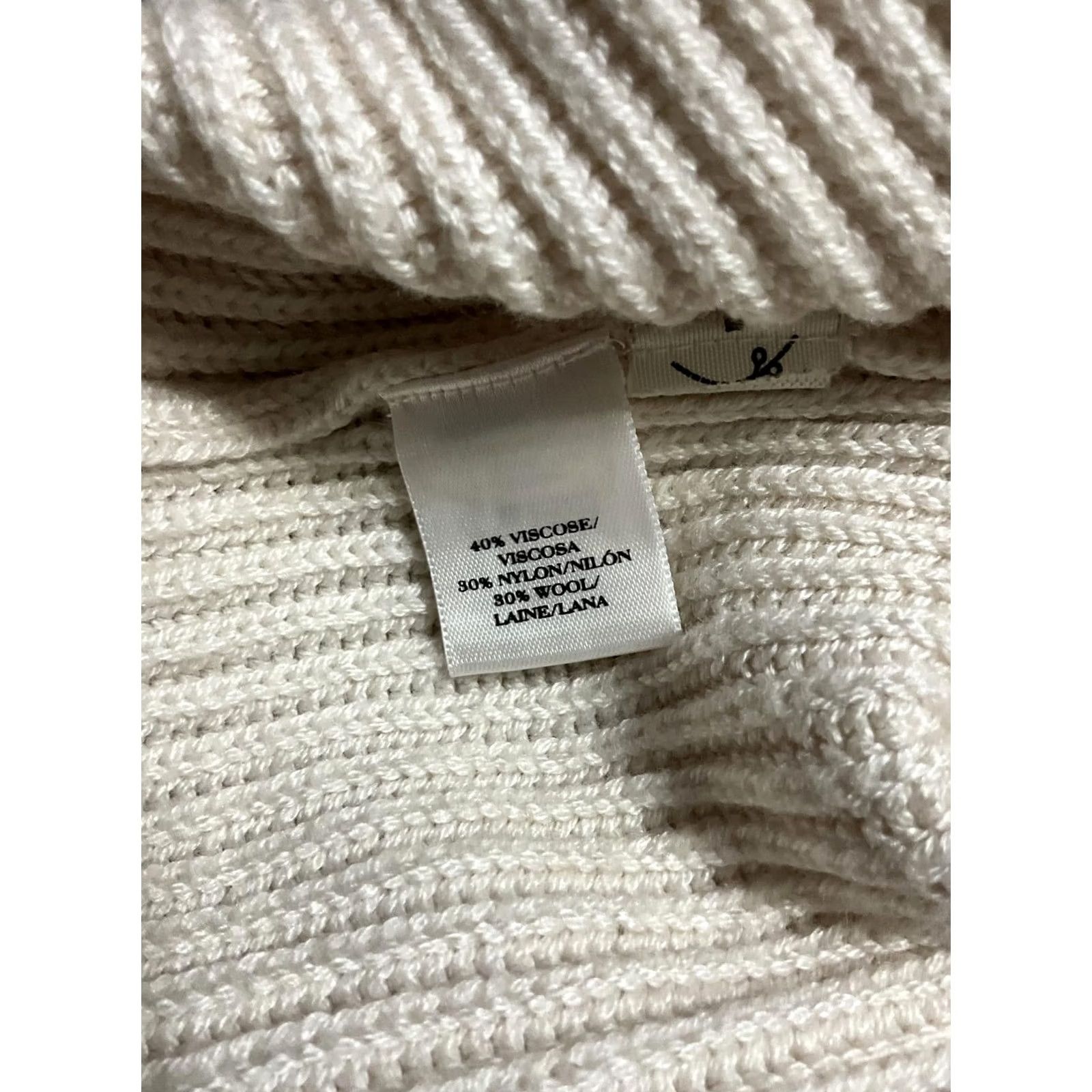 Ann Taylor Ann Taylor Knit Sweater with Black Beaded Neckline - Cream - Petite L - Long Sleeve - Crew Neck - Embroidered Accent - Solid - Women Size L / US 10 / IT 46 - 7 Thumbnail