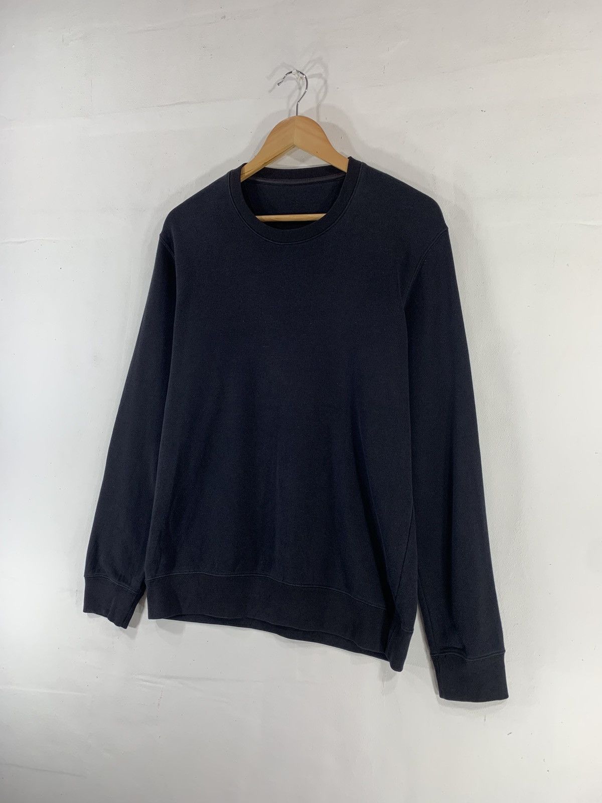 Japanese Brand × Uniqlo Uniqlo Black Sweatshirt Size US L / EU 52-54 / 3 - 6 Thumbnail