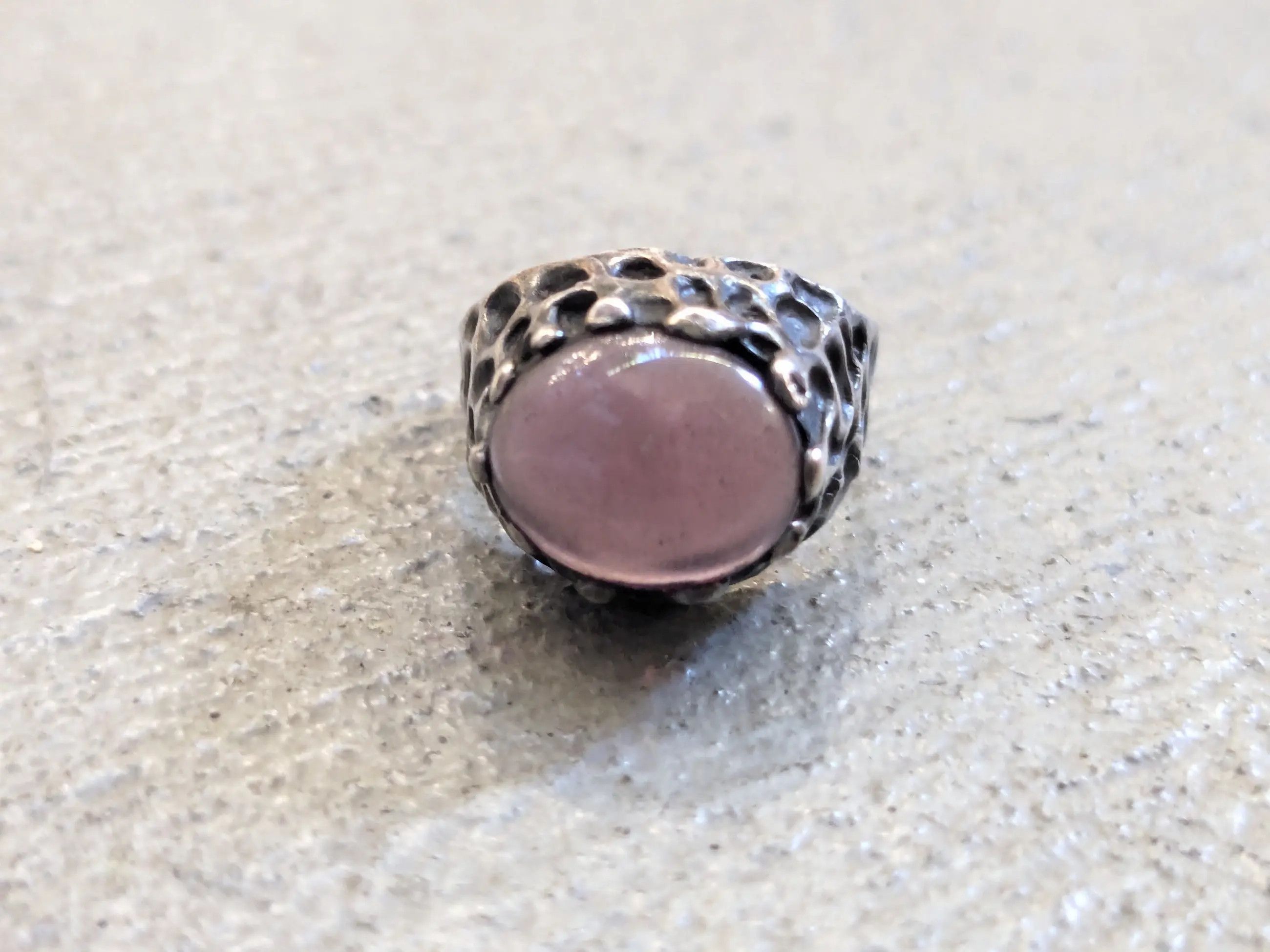 Jewelry × Vintage Vintage Sterling Silver Ring Purple 5 Brutalist Oval Size ONE SIZE - 8 Thumbnail