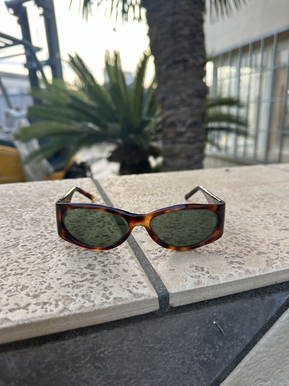 Gucci Gucci Sunglasses Brown Vintage Size ONE SIZE - 3 Thumbnail