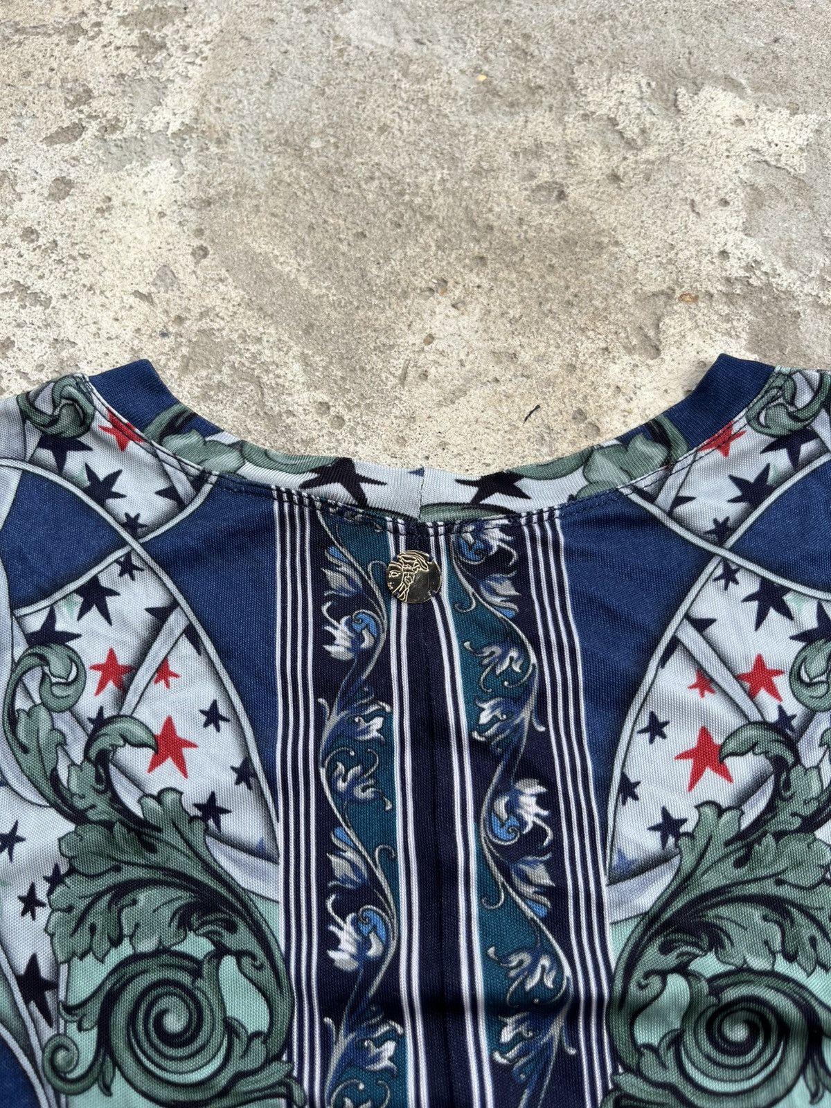 Versace 00’s Gianni Versace Y2K Mesh Tank Top Blouse T-Shirts Size M / US 6-8 / IT 42-44 - 12 Thumbnail